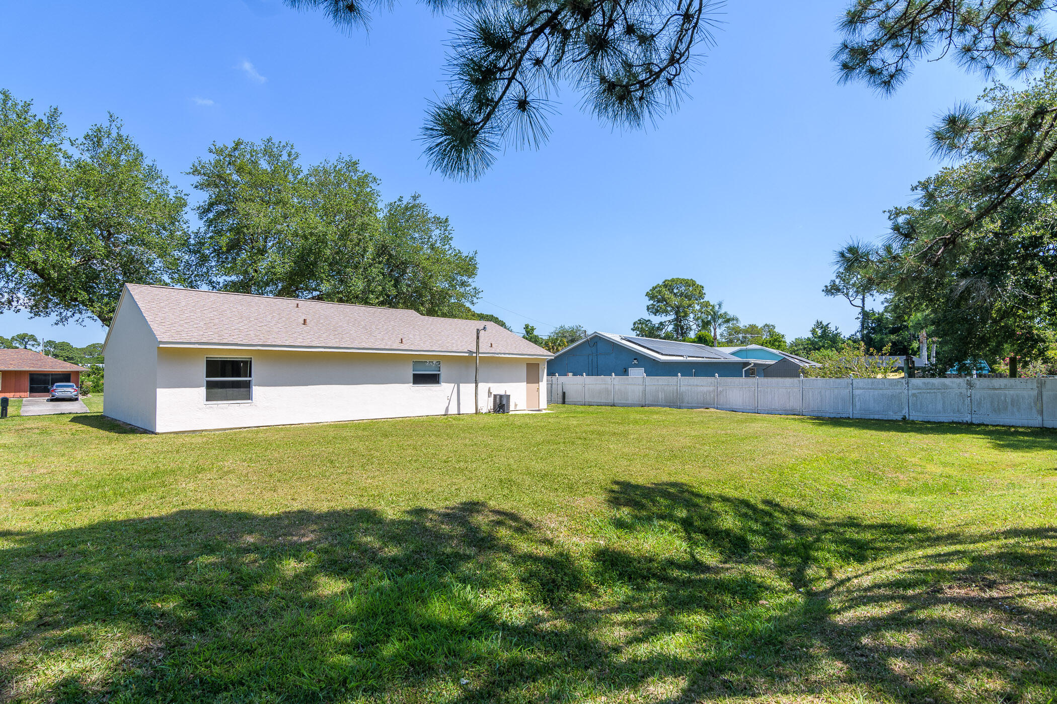 5673 Flint Road
