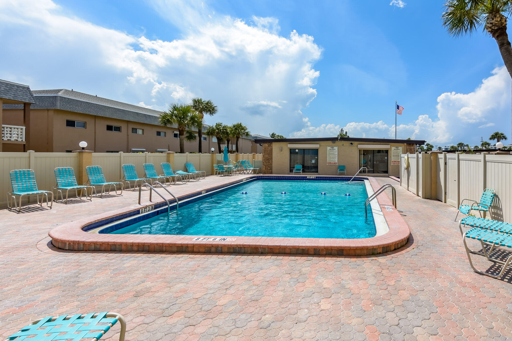 3170 N Atlantic Avenue, 709