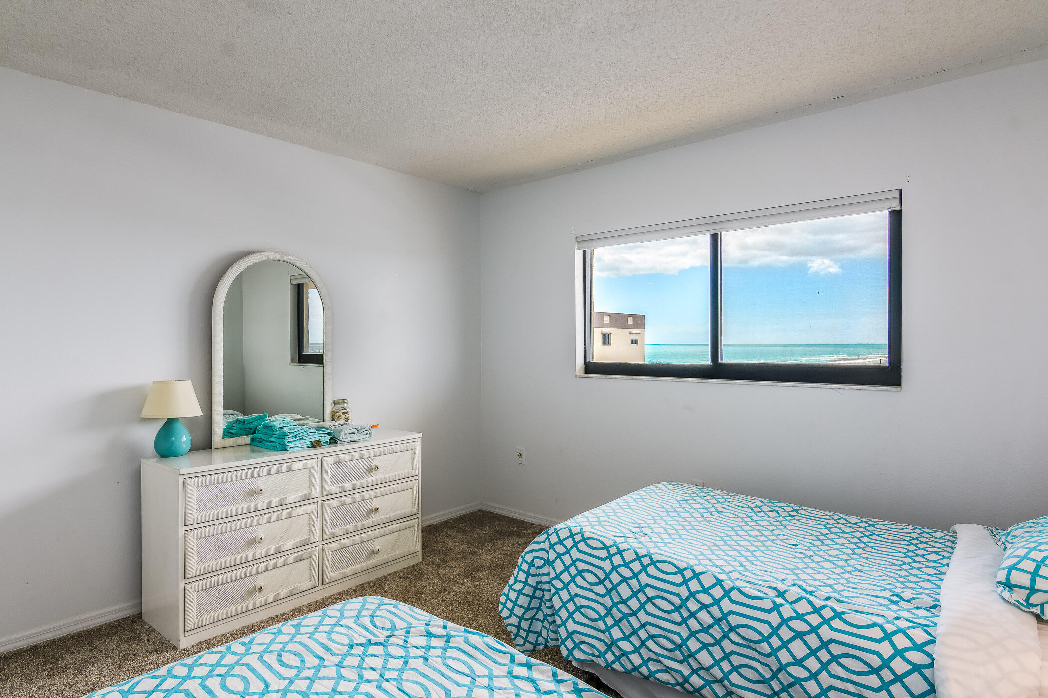3170 N Atlantic Avenue, 709