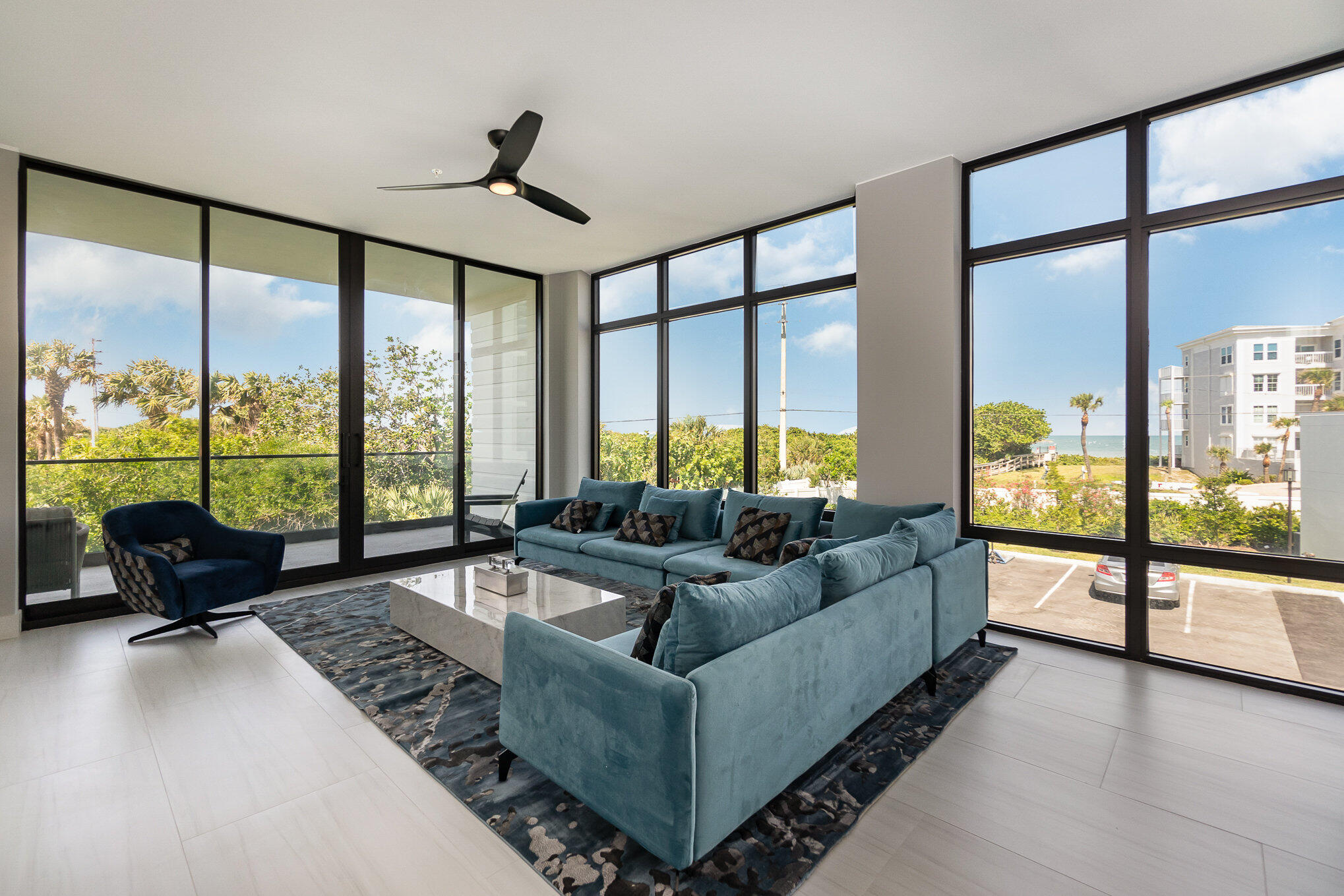 3031 Hafen Lane, 208