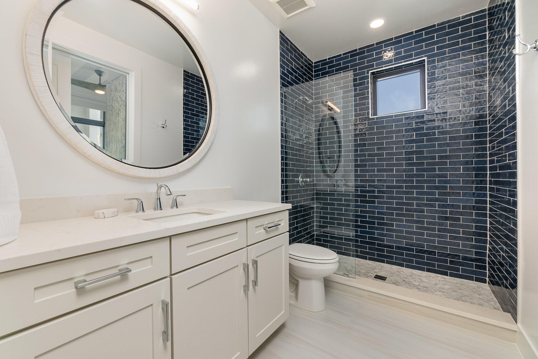 3031 Hafen Lane, 208