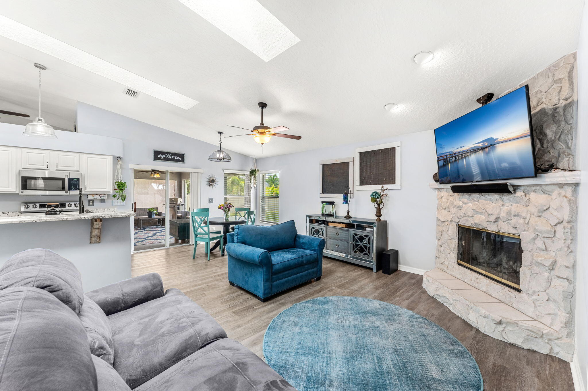 1378 York Circle