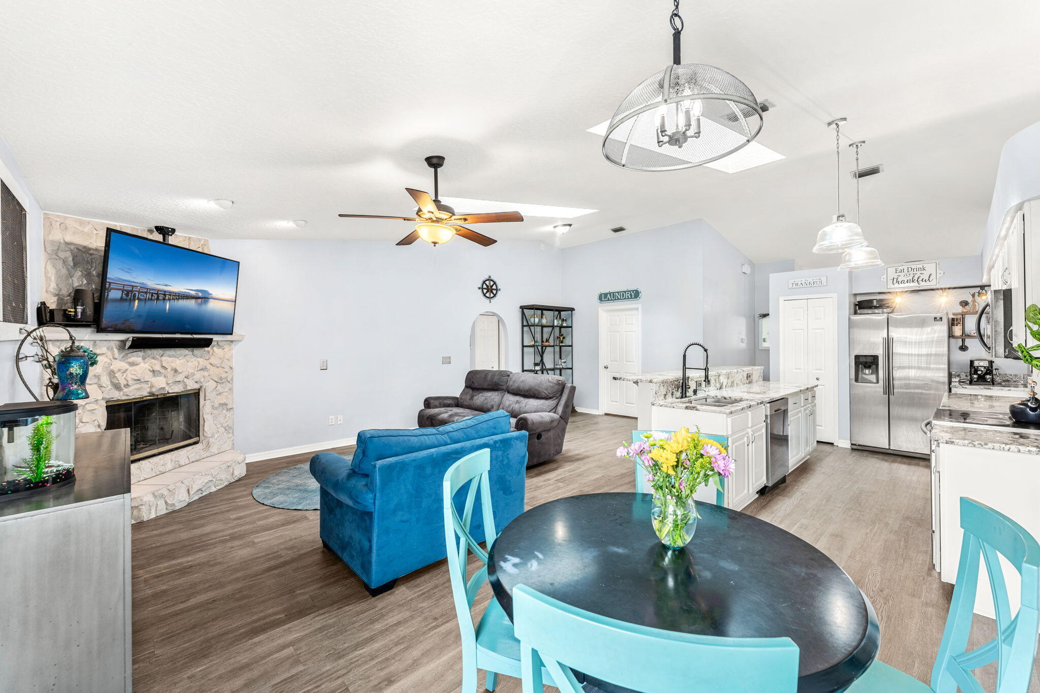 1378 York Circle