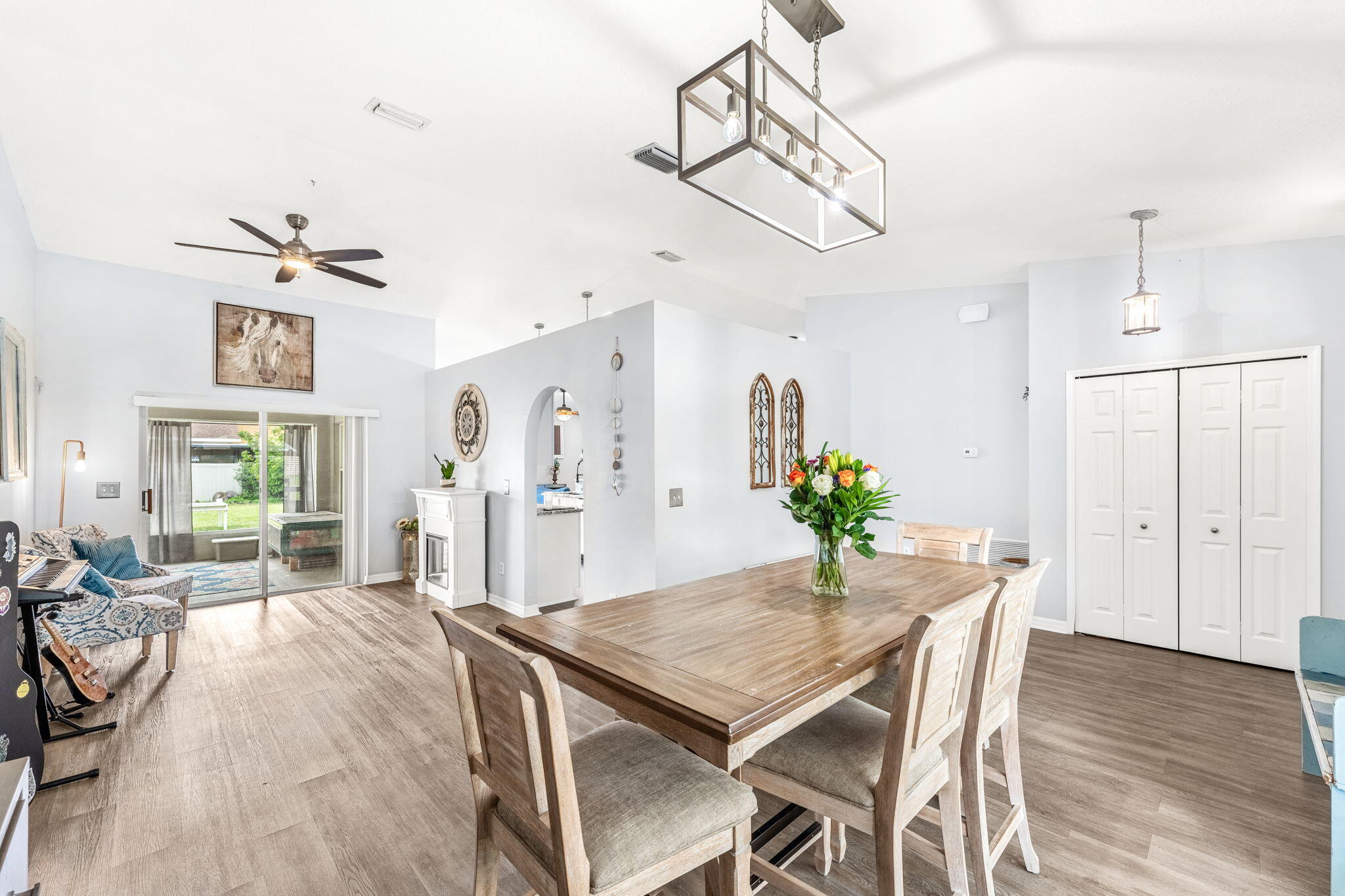 1378 York Circle