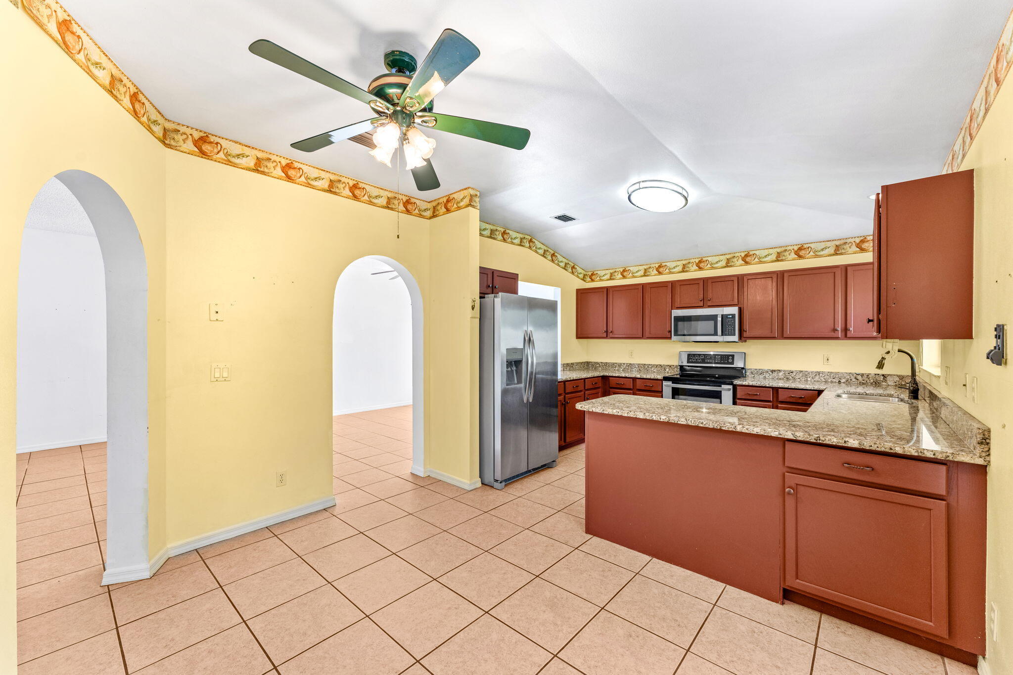 1412 Casa Road