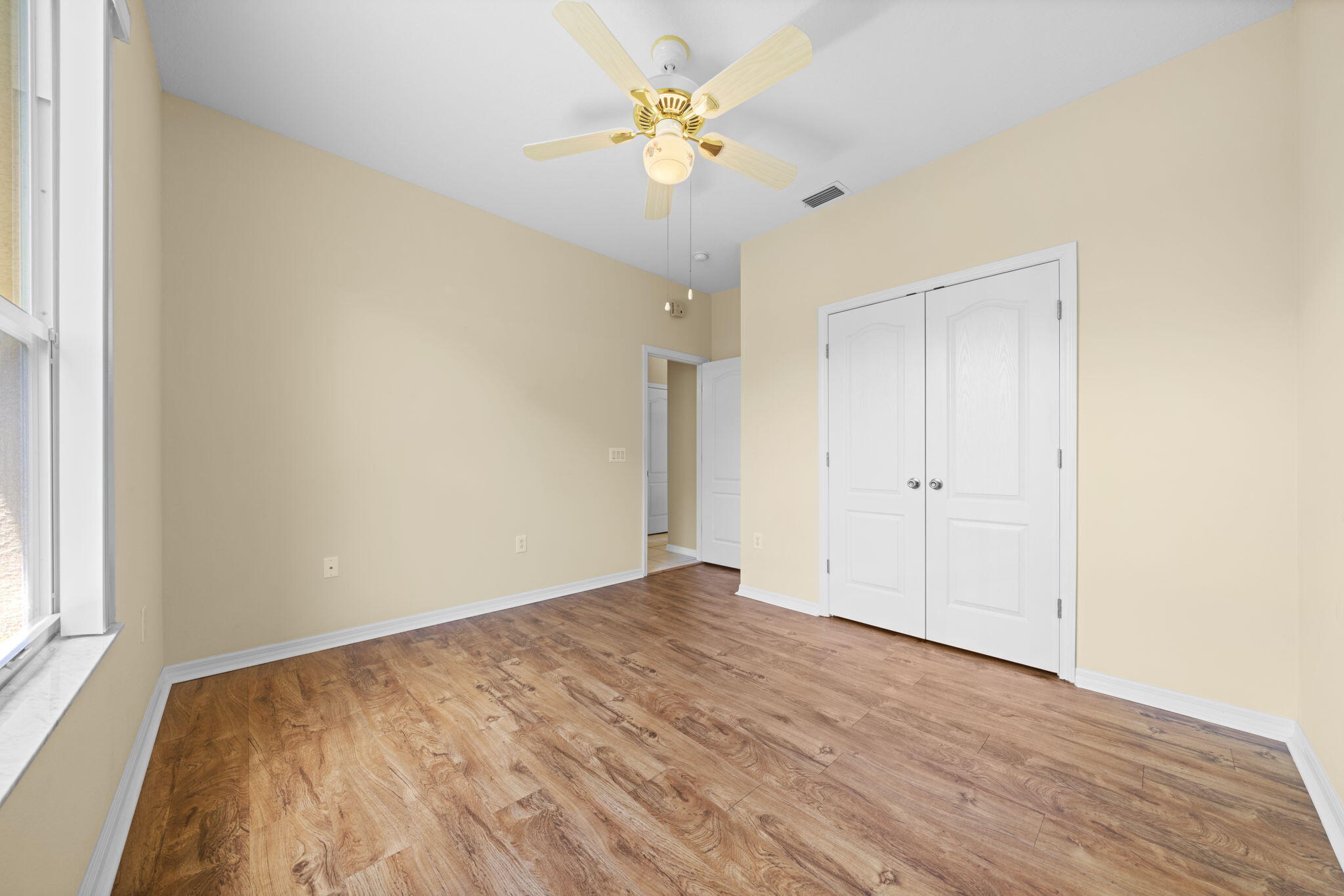 416 Lenore Court