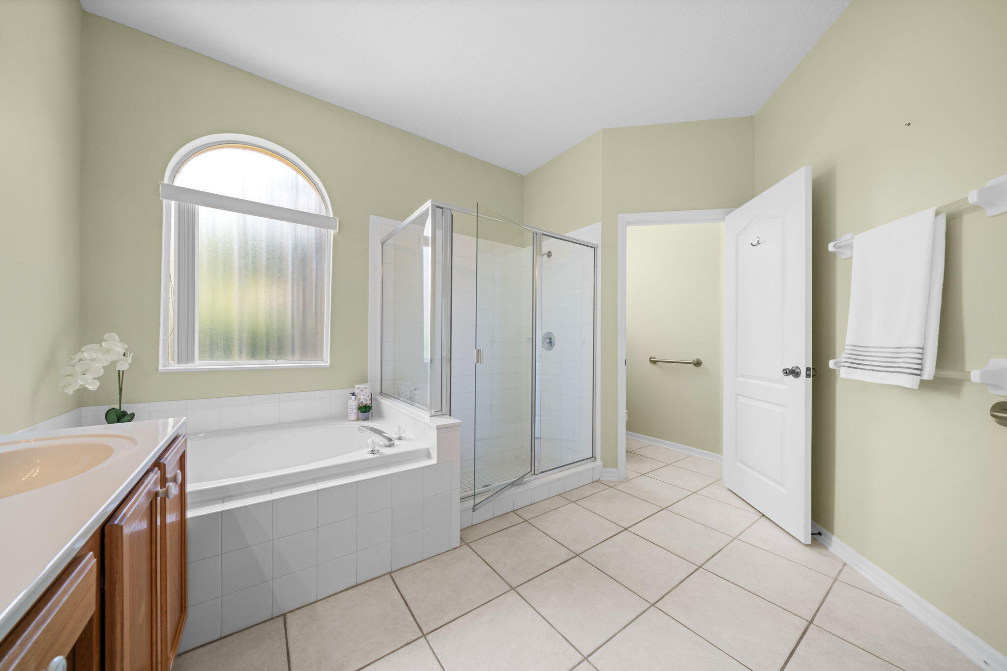 416 Lenore Court