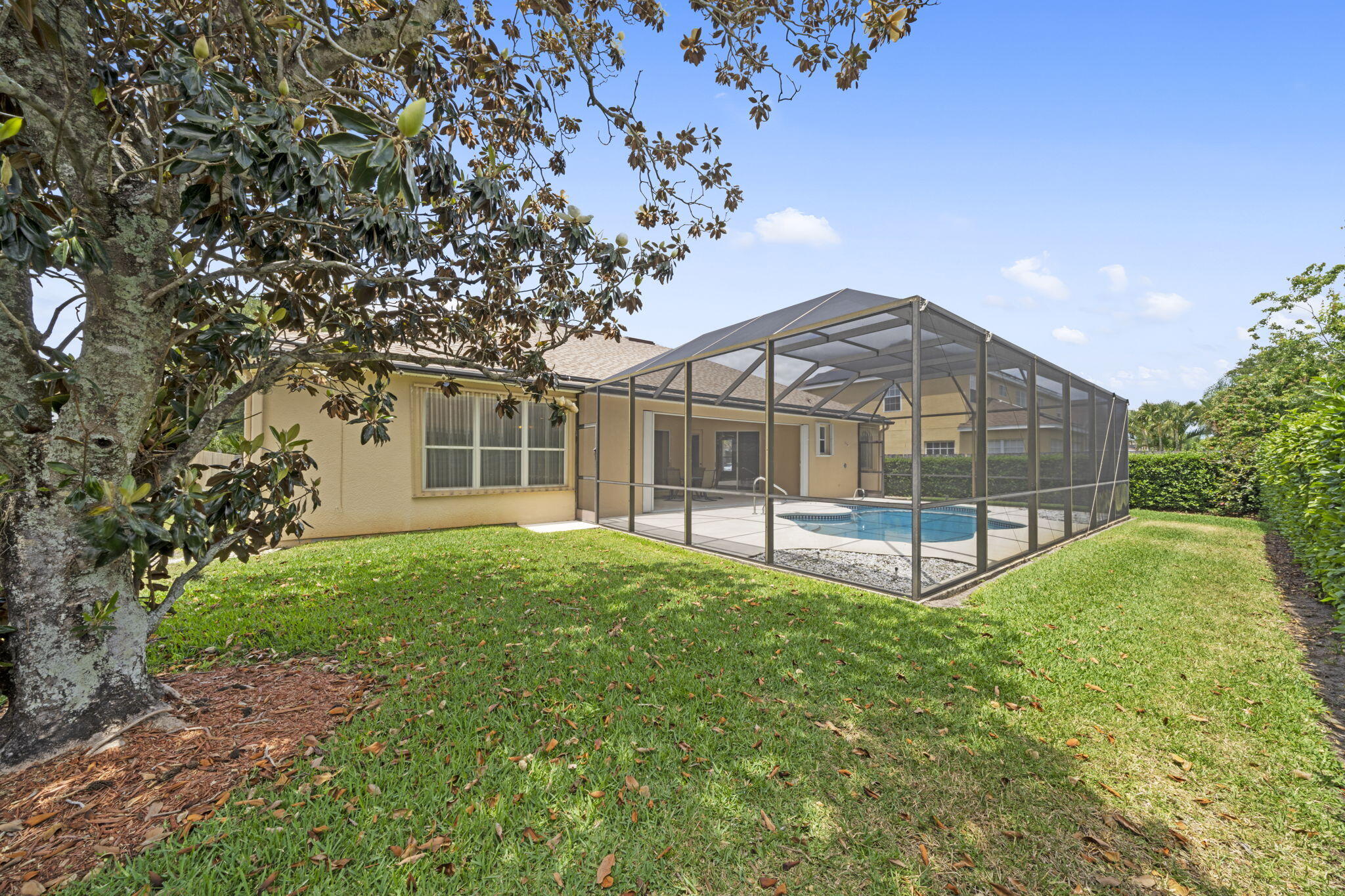 416 Lenore Court