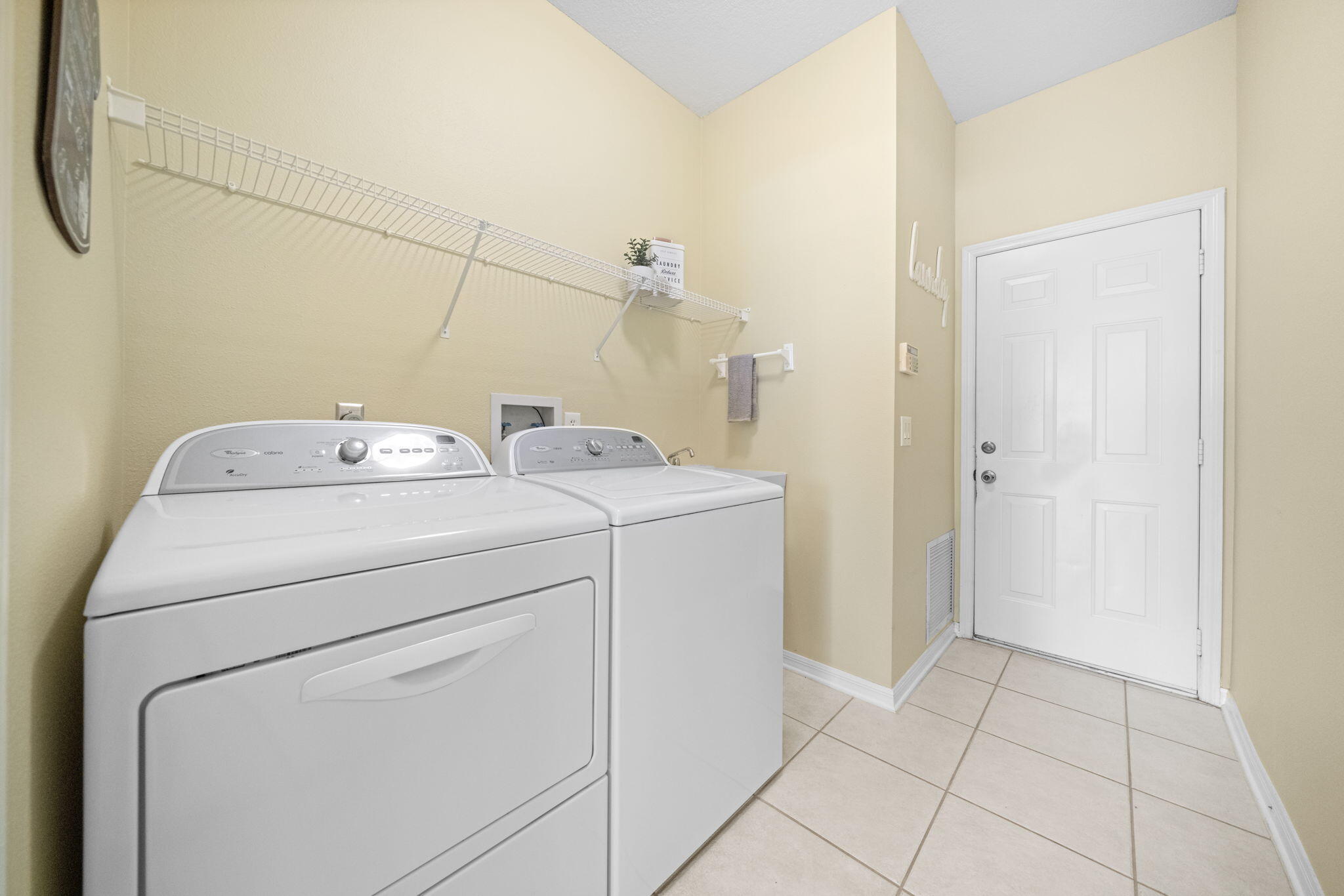 416 Lenore Court