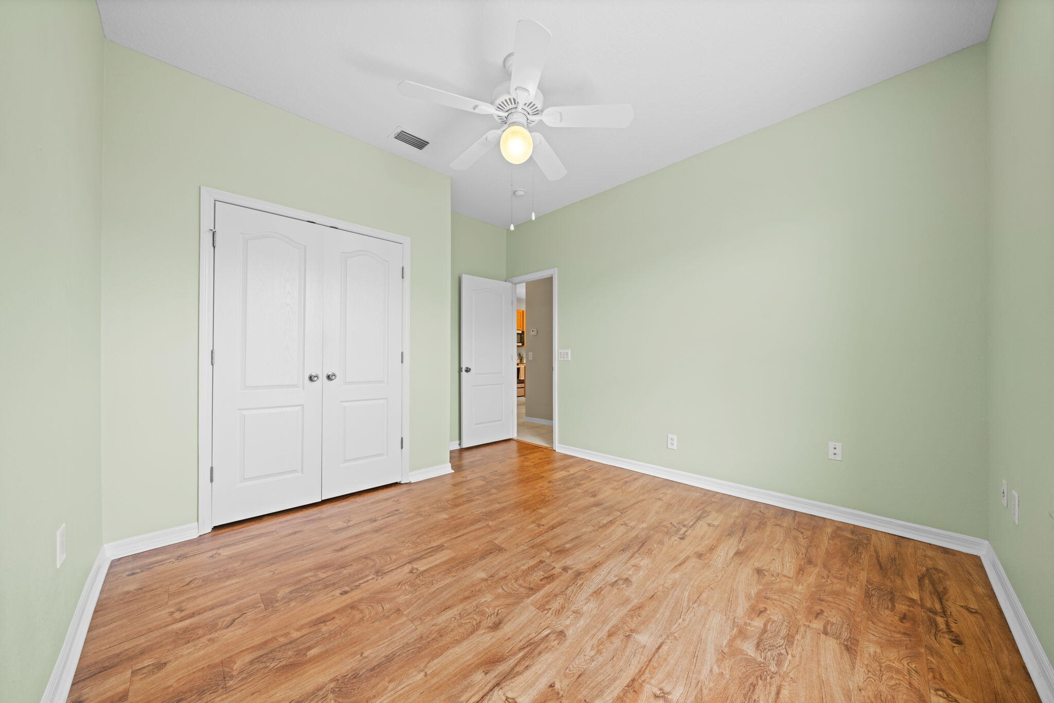 416 Lenore Court