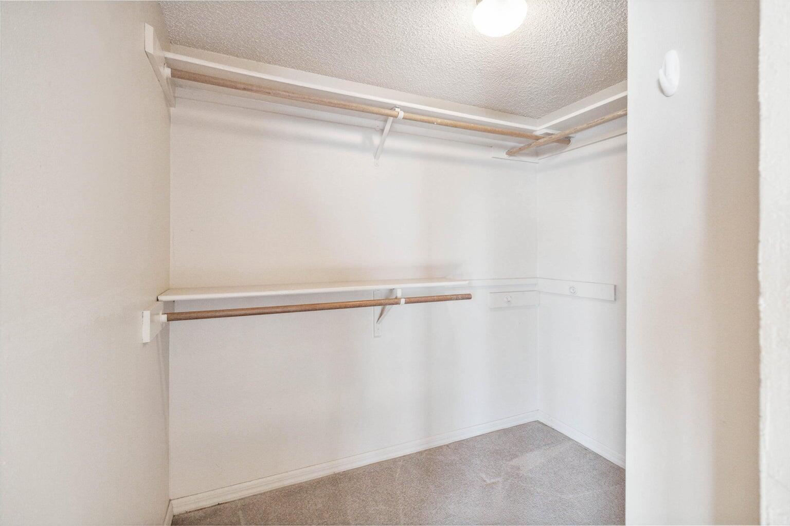 3170 N Atlantic Avenue, 401