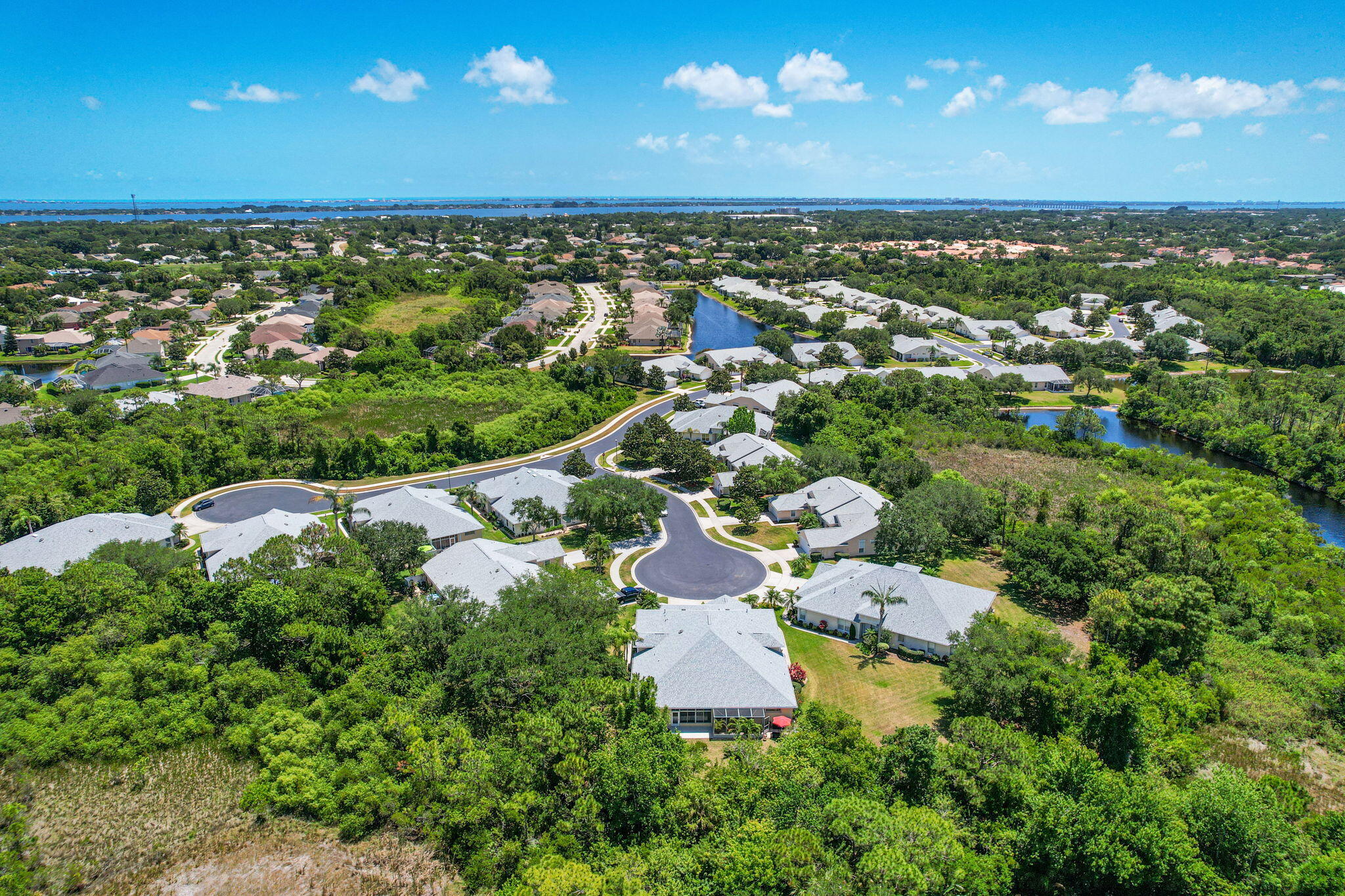 1222 Honeybee Lane