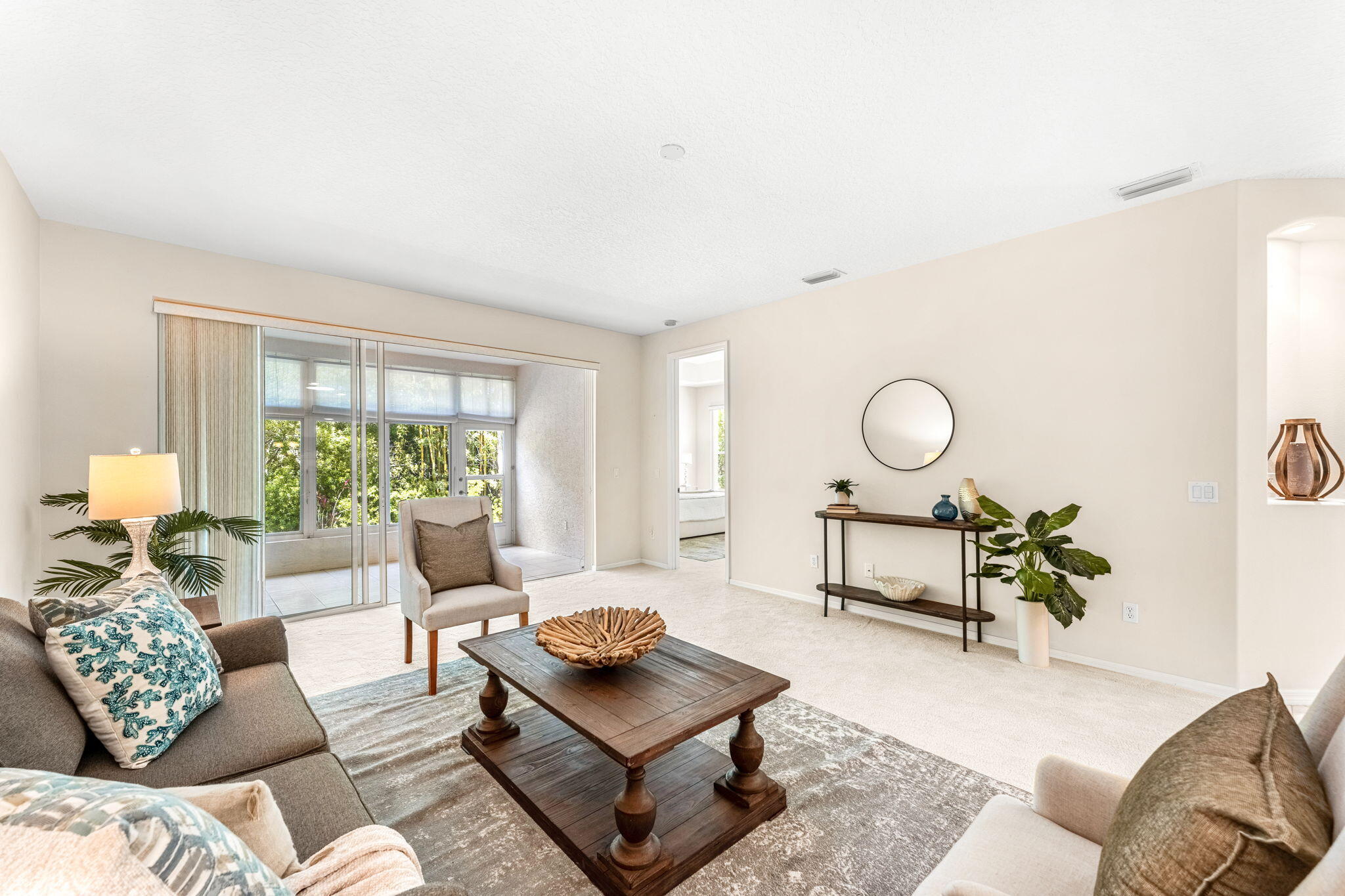 1222 Honeybee Lane