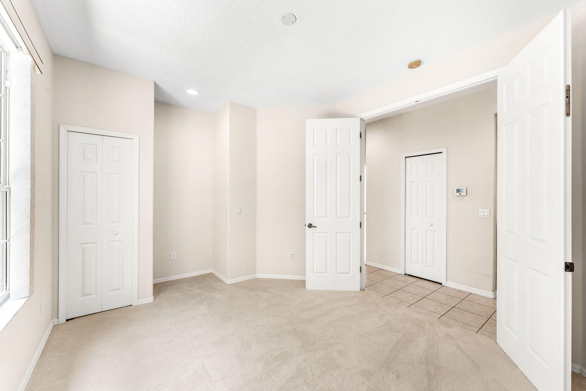 1222 Honeybee Lane