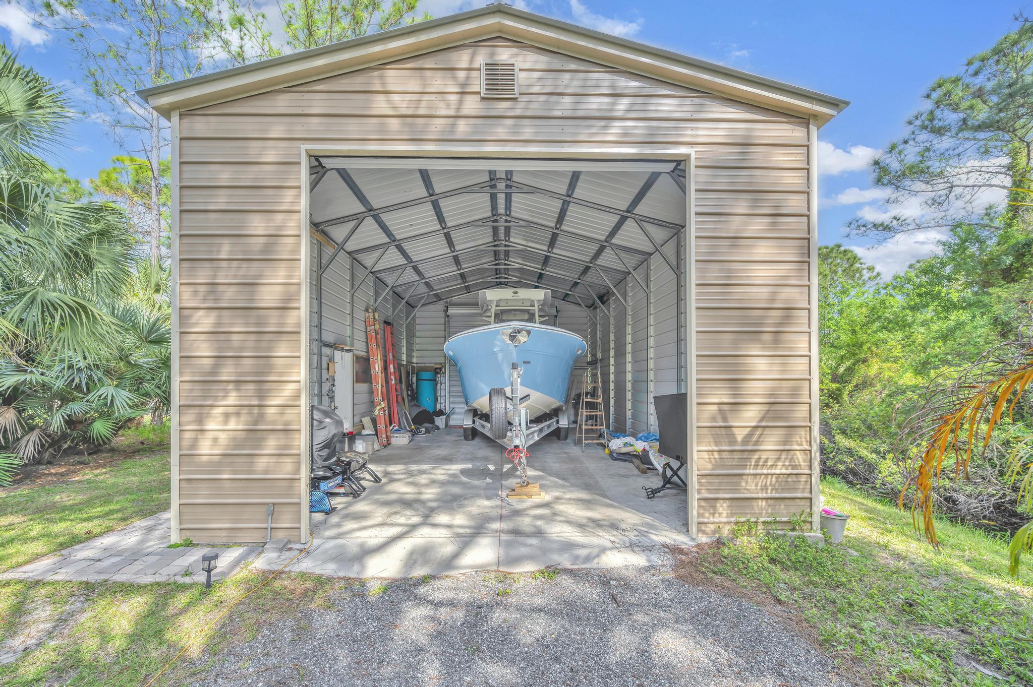 6895 Cottonwood Drive