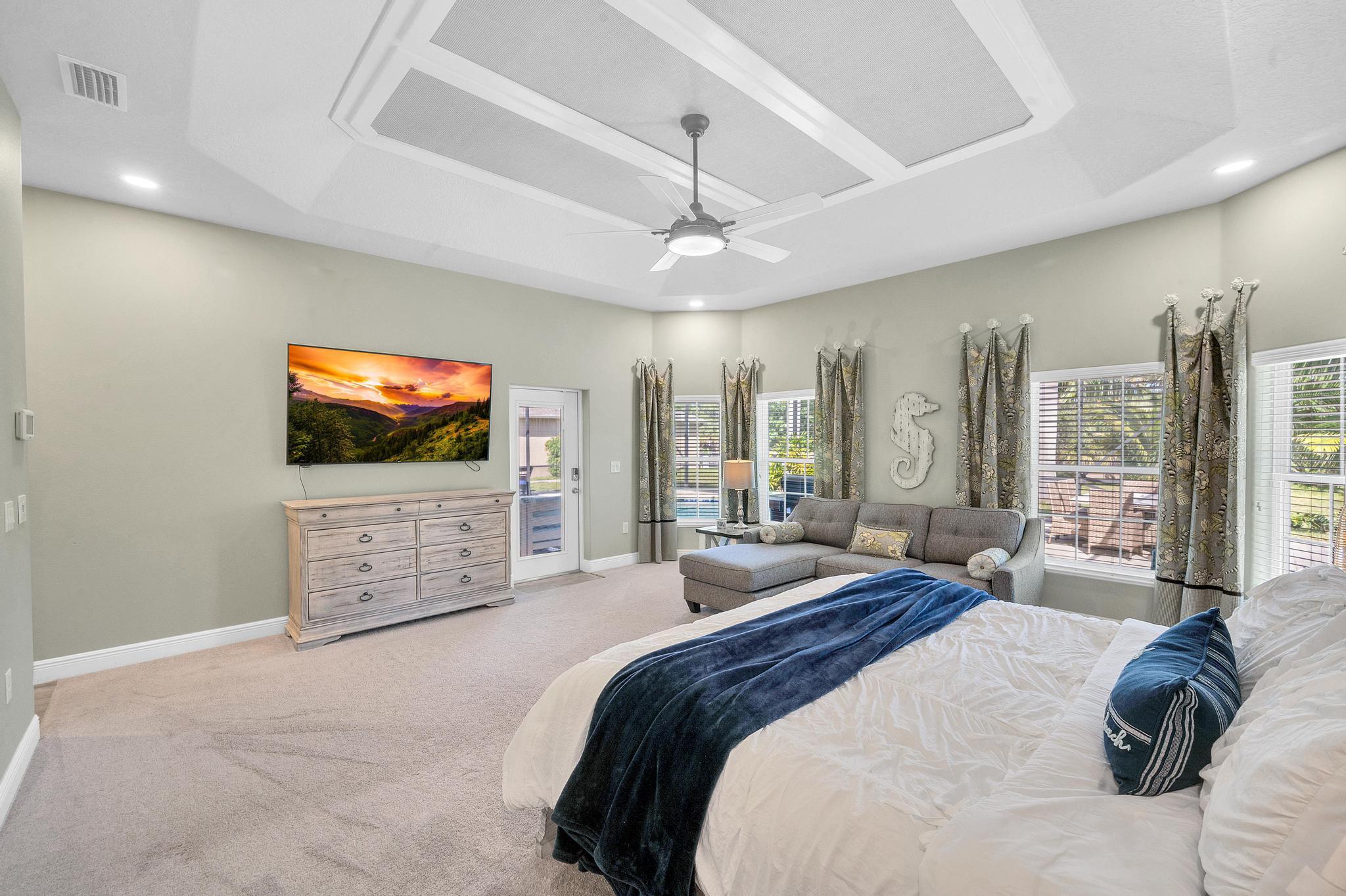 6895 Cottonwood Drive