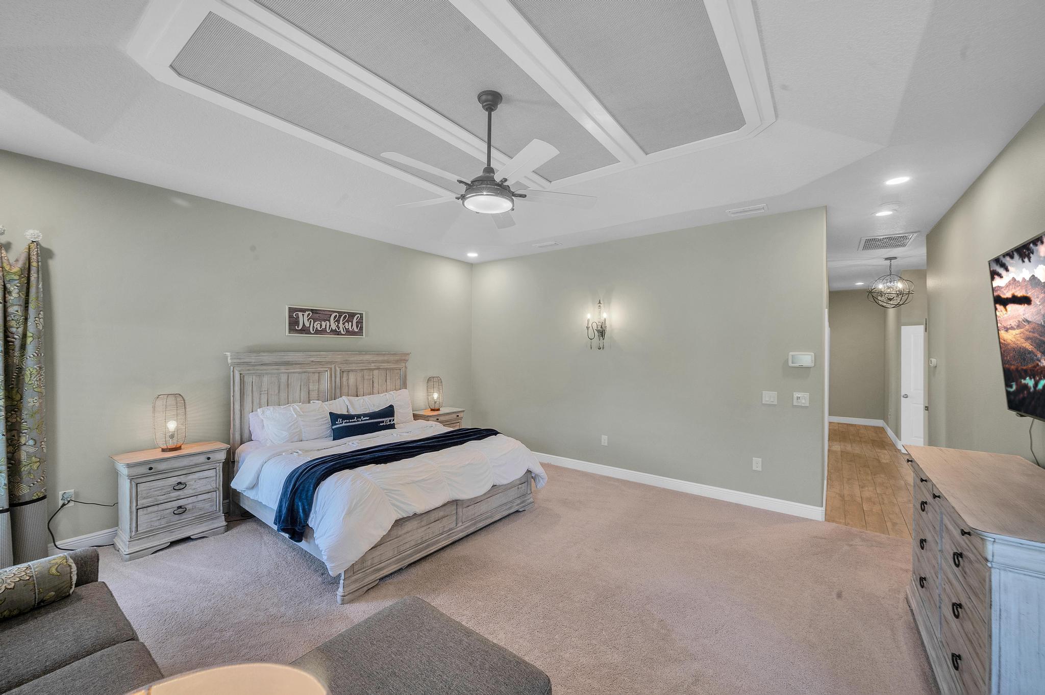 6895 Cottonwood Drive