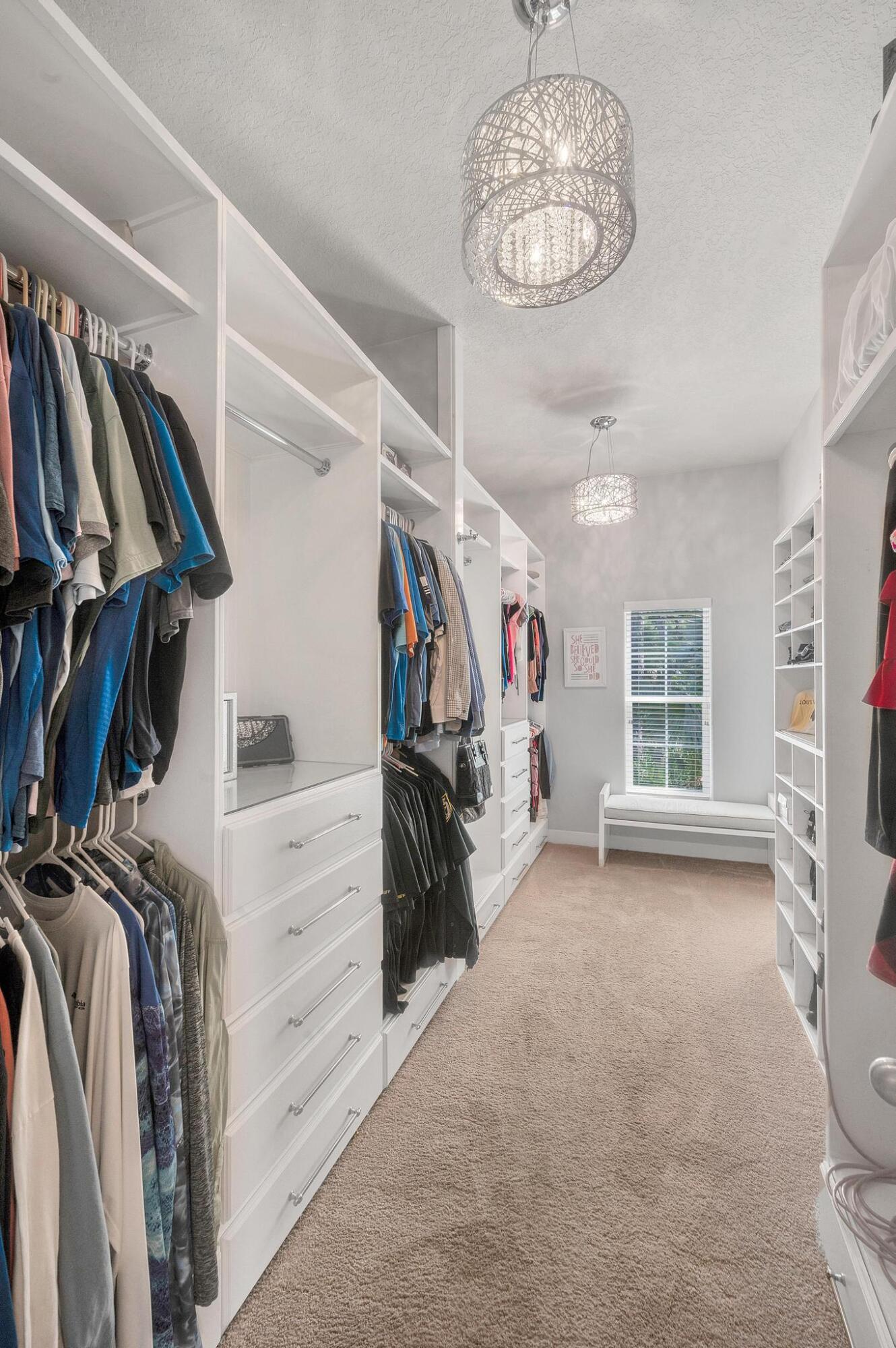 6895 Cottonwood Drive