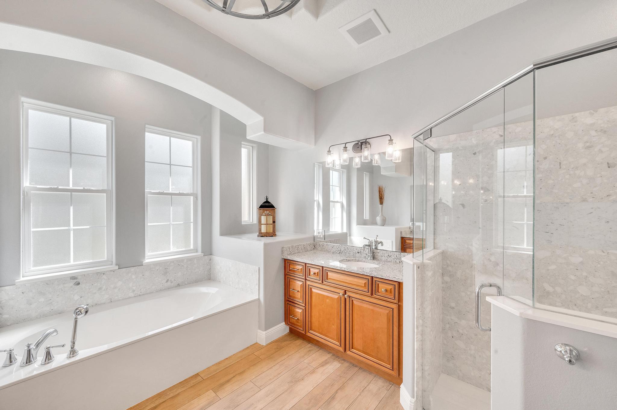 6895 Cottonwood Drive