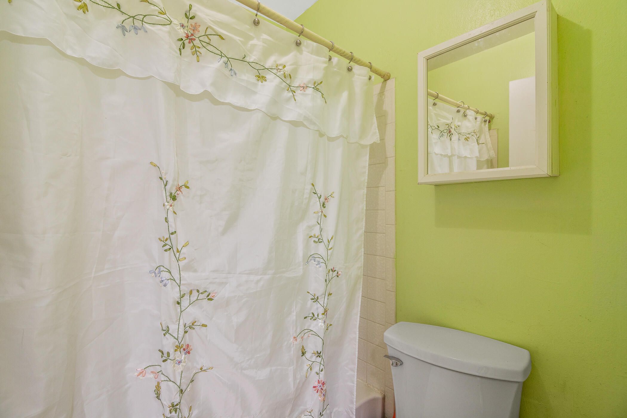 1430 Malibu Circle NE 106