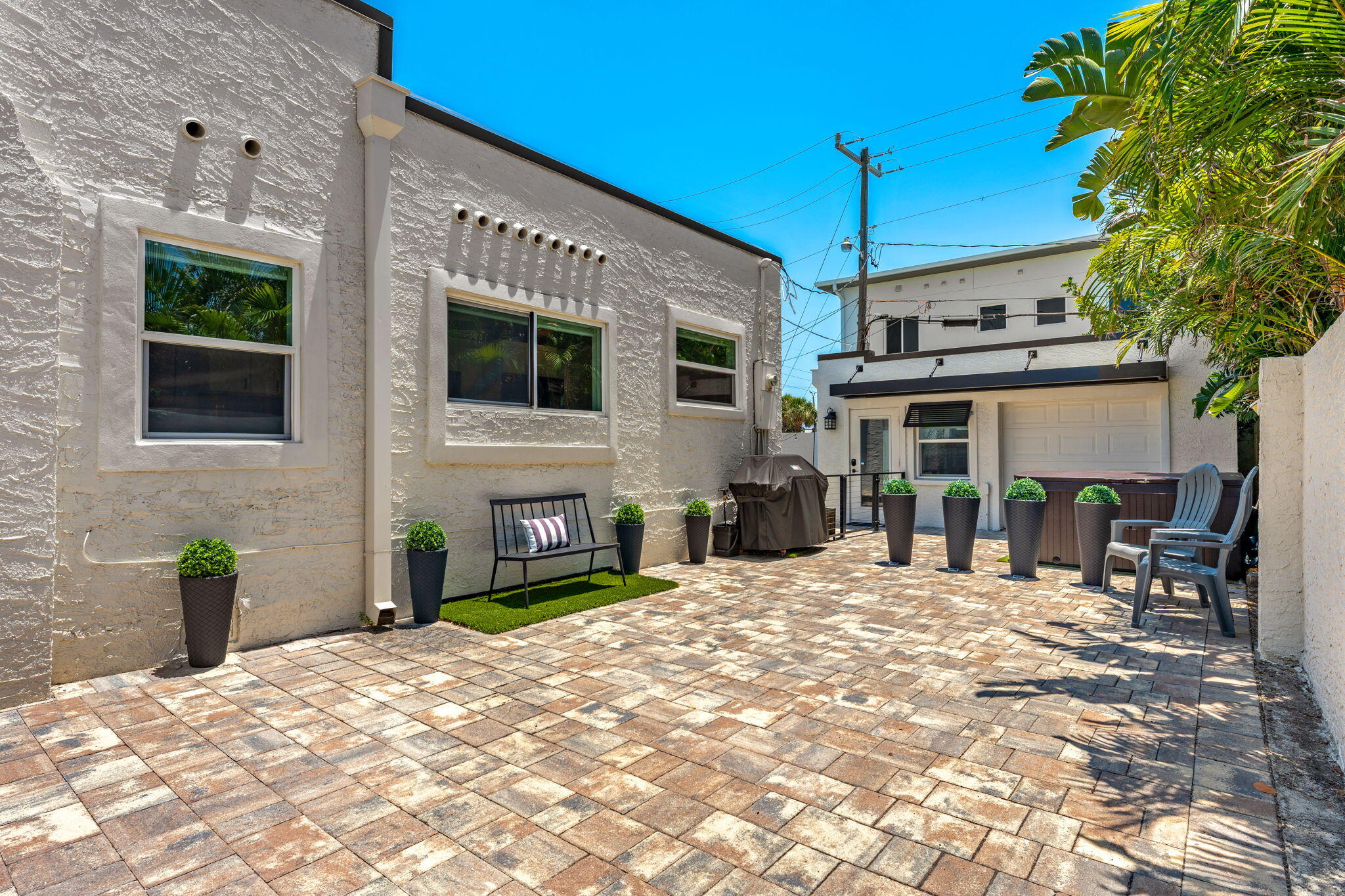 105 3rd Avenue