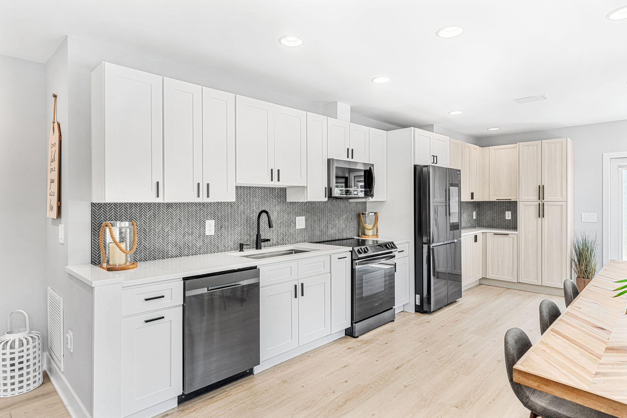 105 3rd Avenue