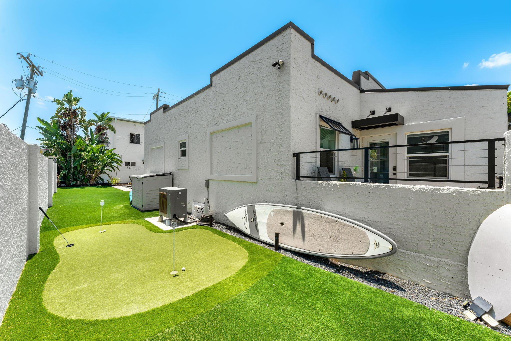 105 3rd Avenue