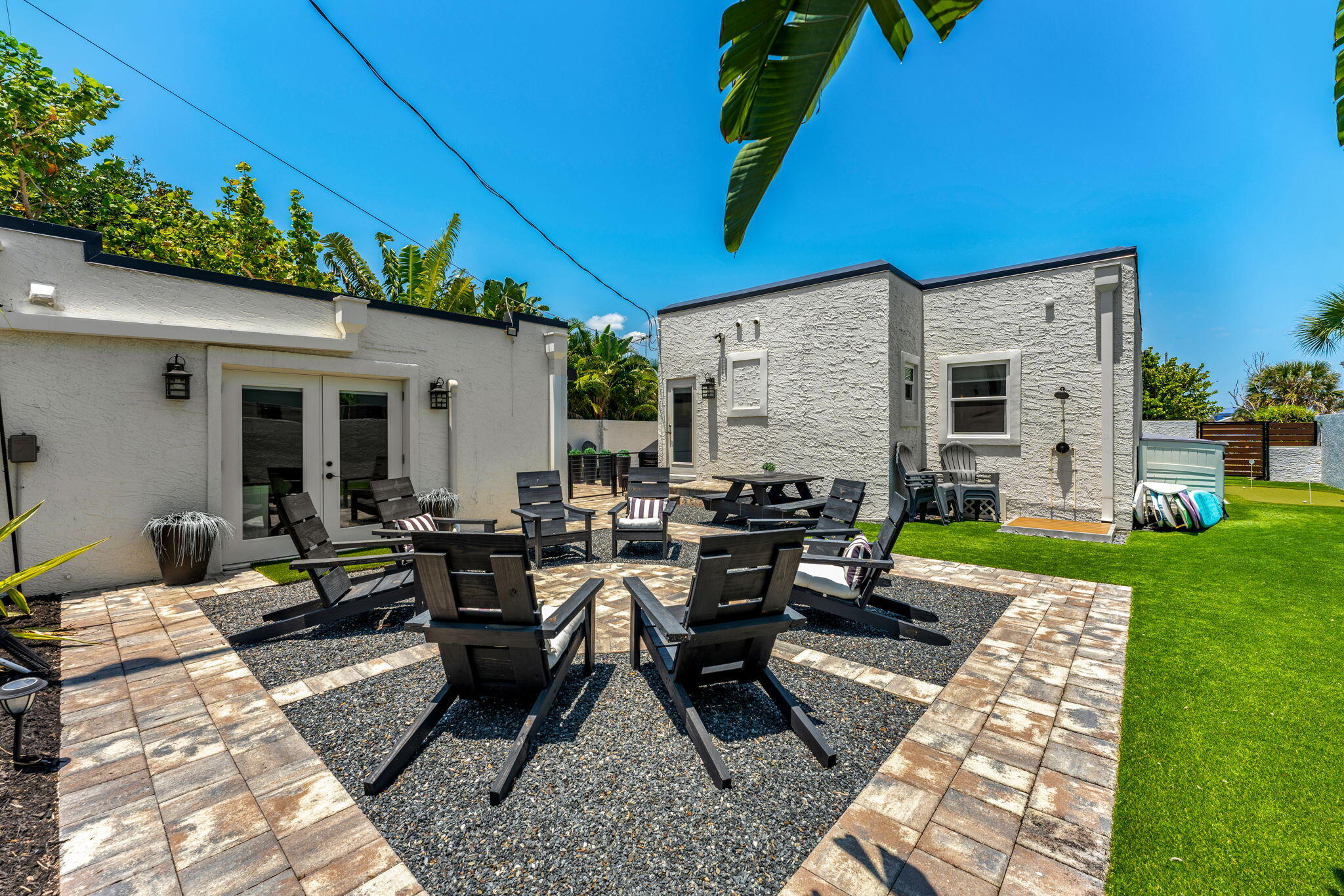 105 3rd Avenue