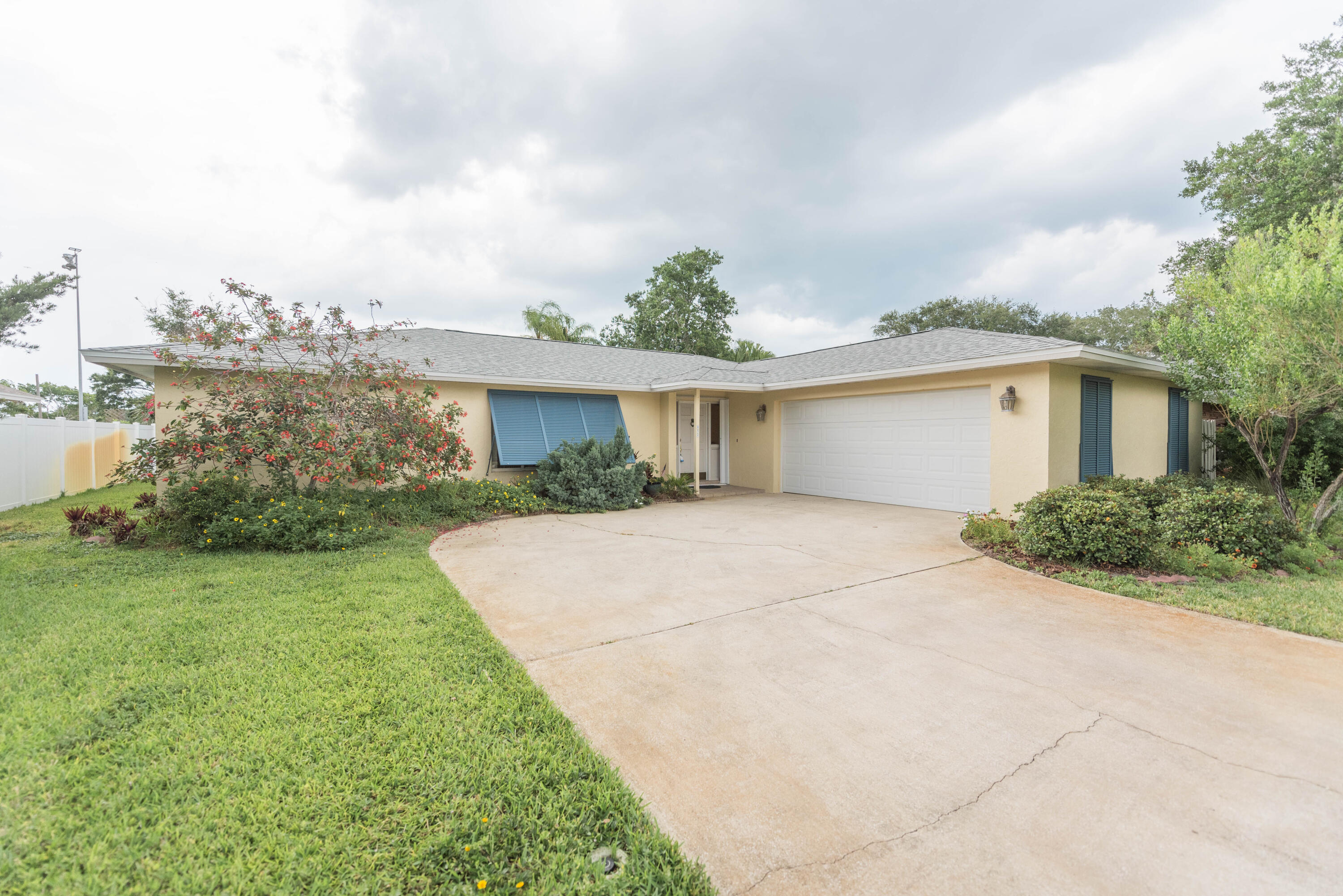 452 Saint Johns Drive