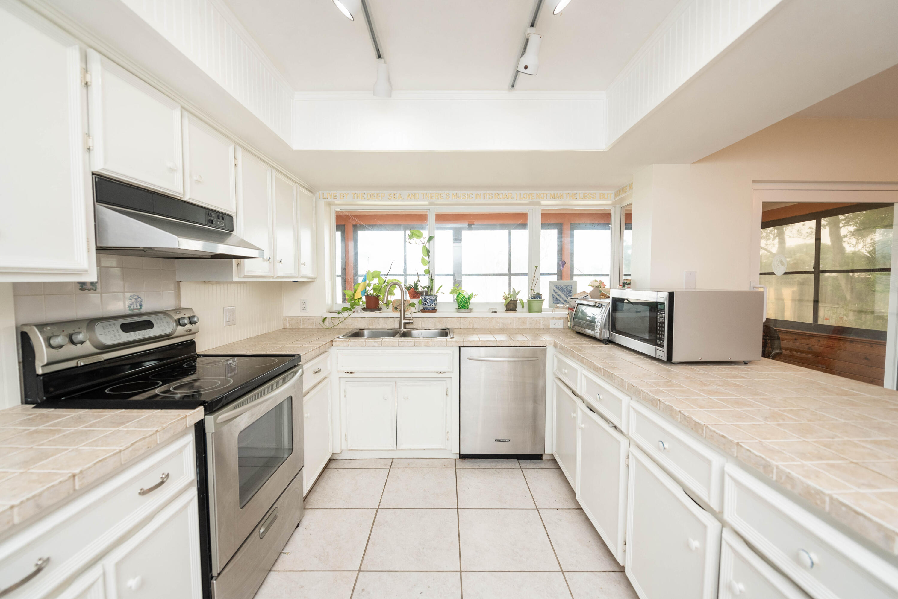 452 Saint Johns Drive