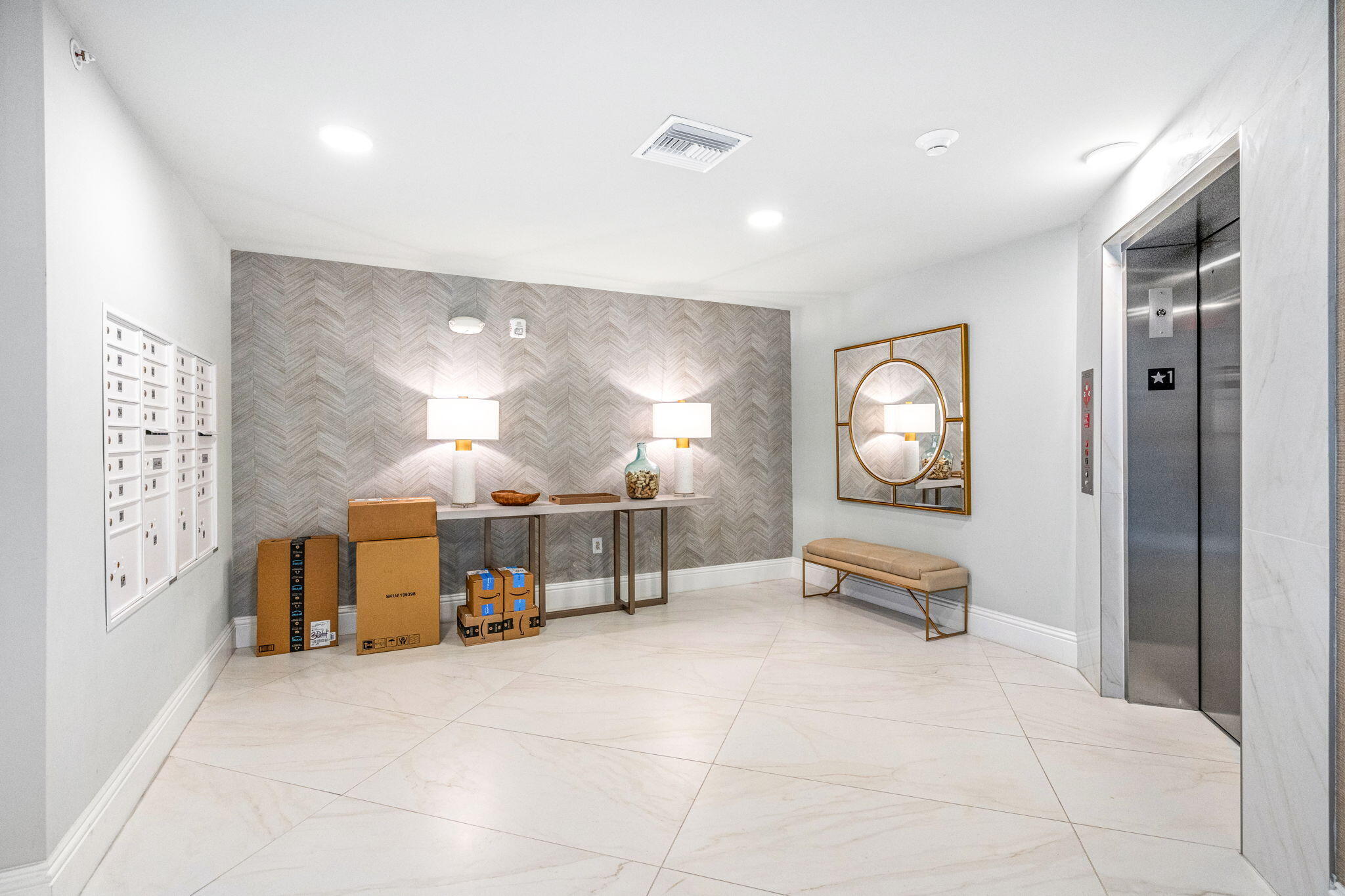 1795 N Highway A1a, 206