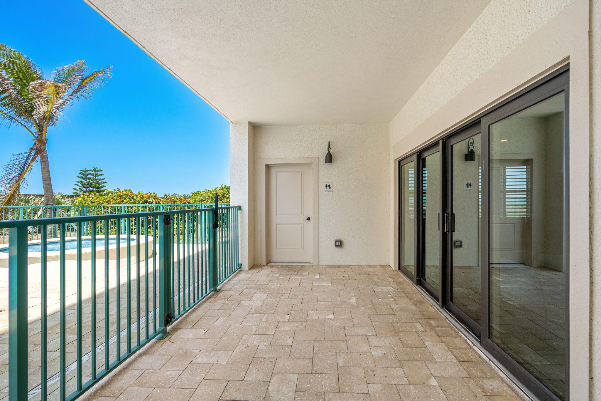 1795 N Highway A1a, 206