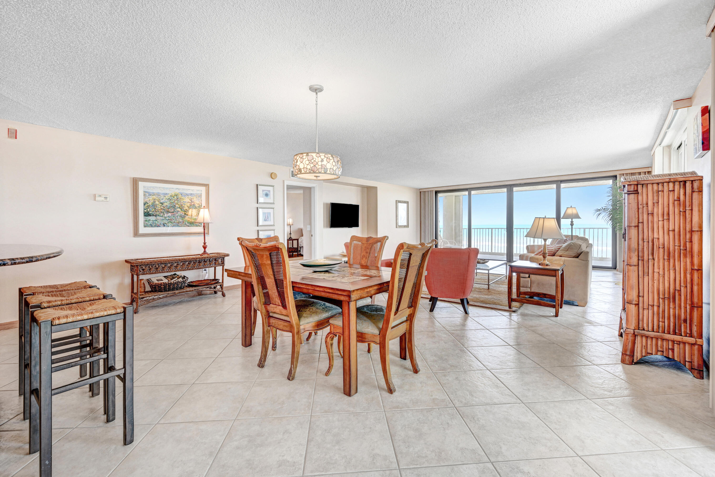 3115 S Atlantic Avenue 404