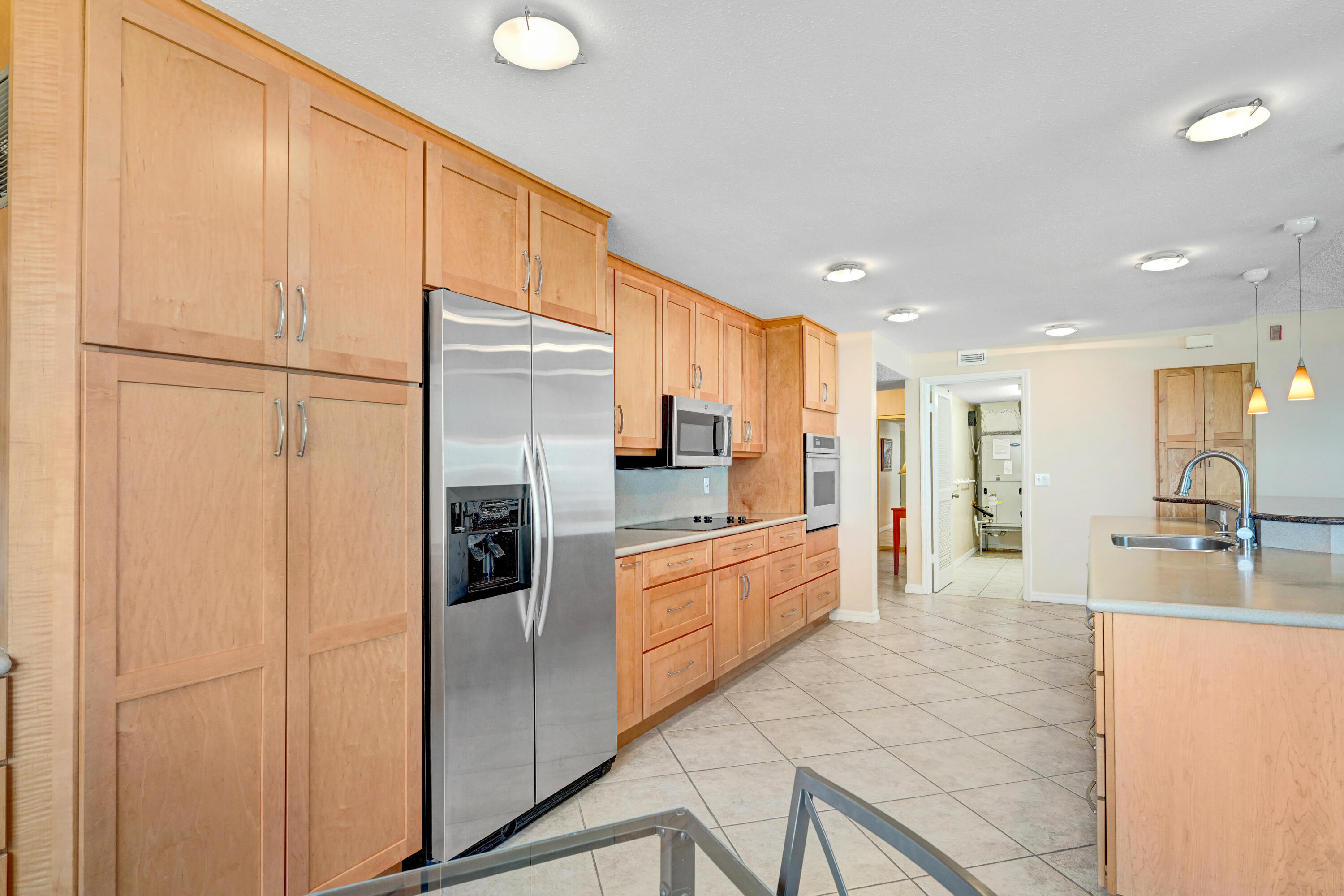 3115 S Atlantic Avenue 404