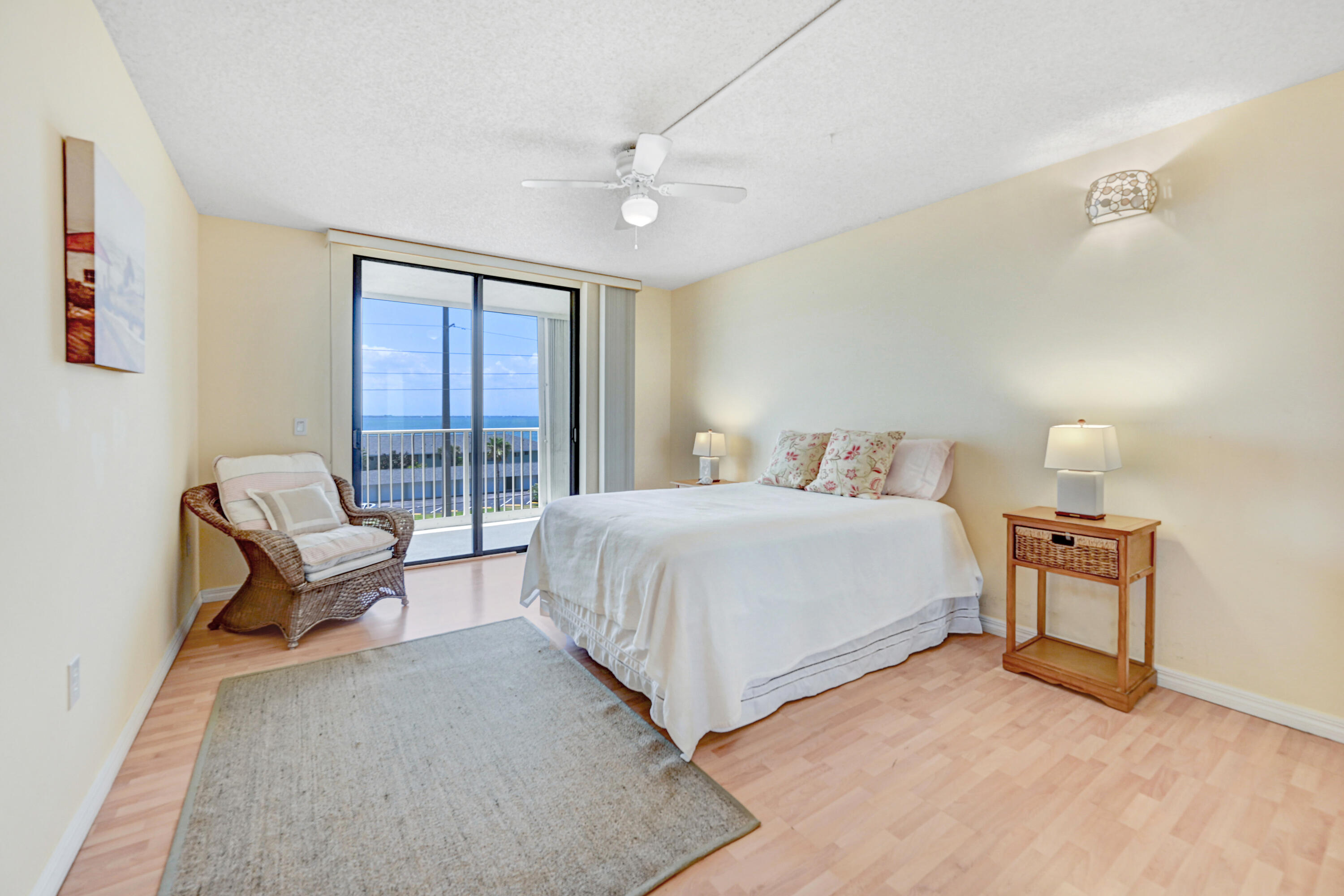 3115 S Atlantic Avenue 404