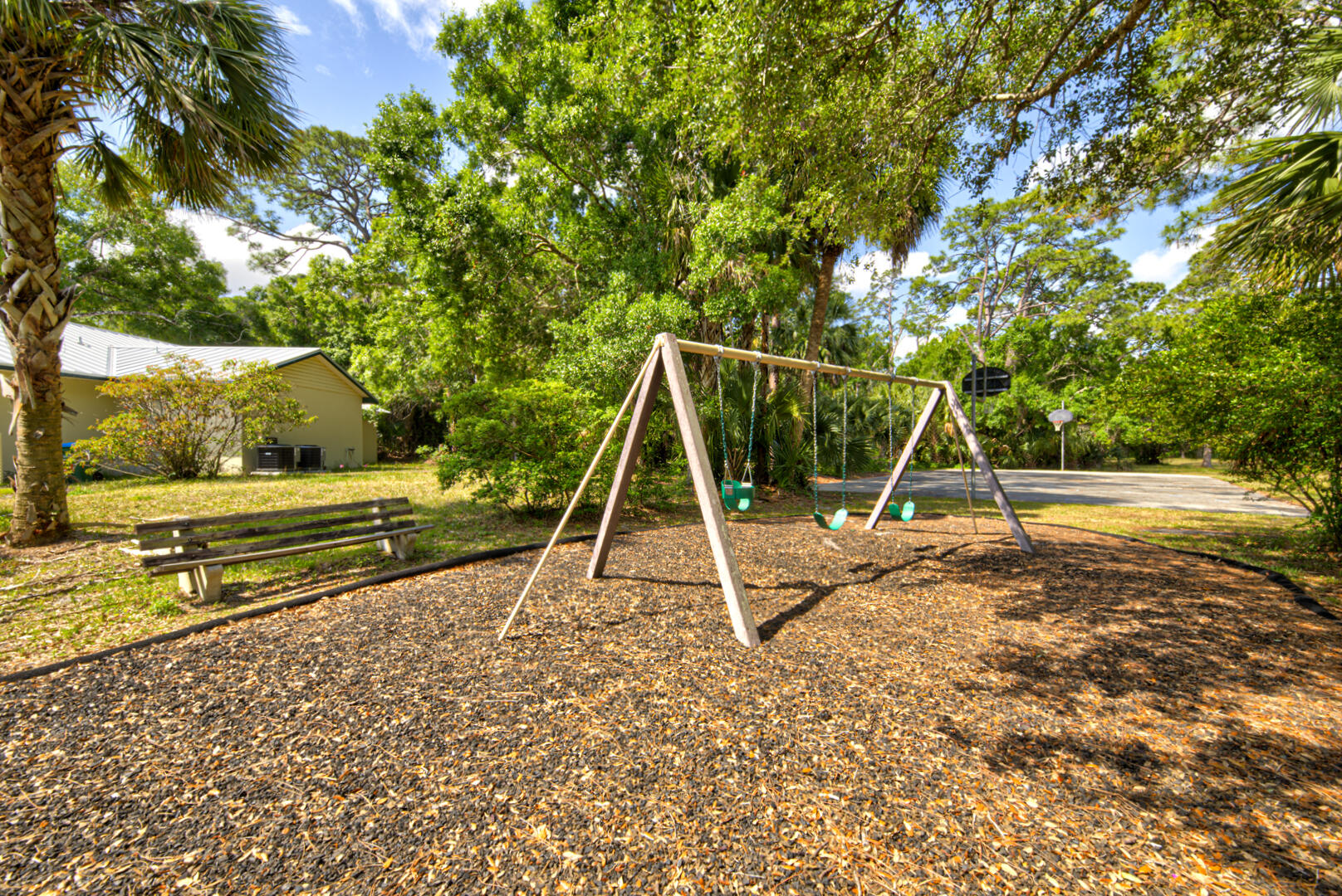657 N Wildwood Lane