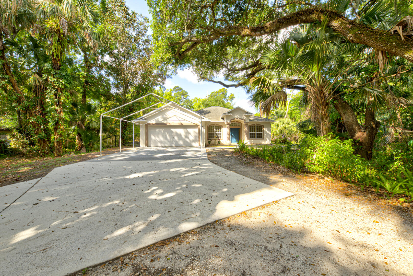 657 N Wildwood Lane