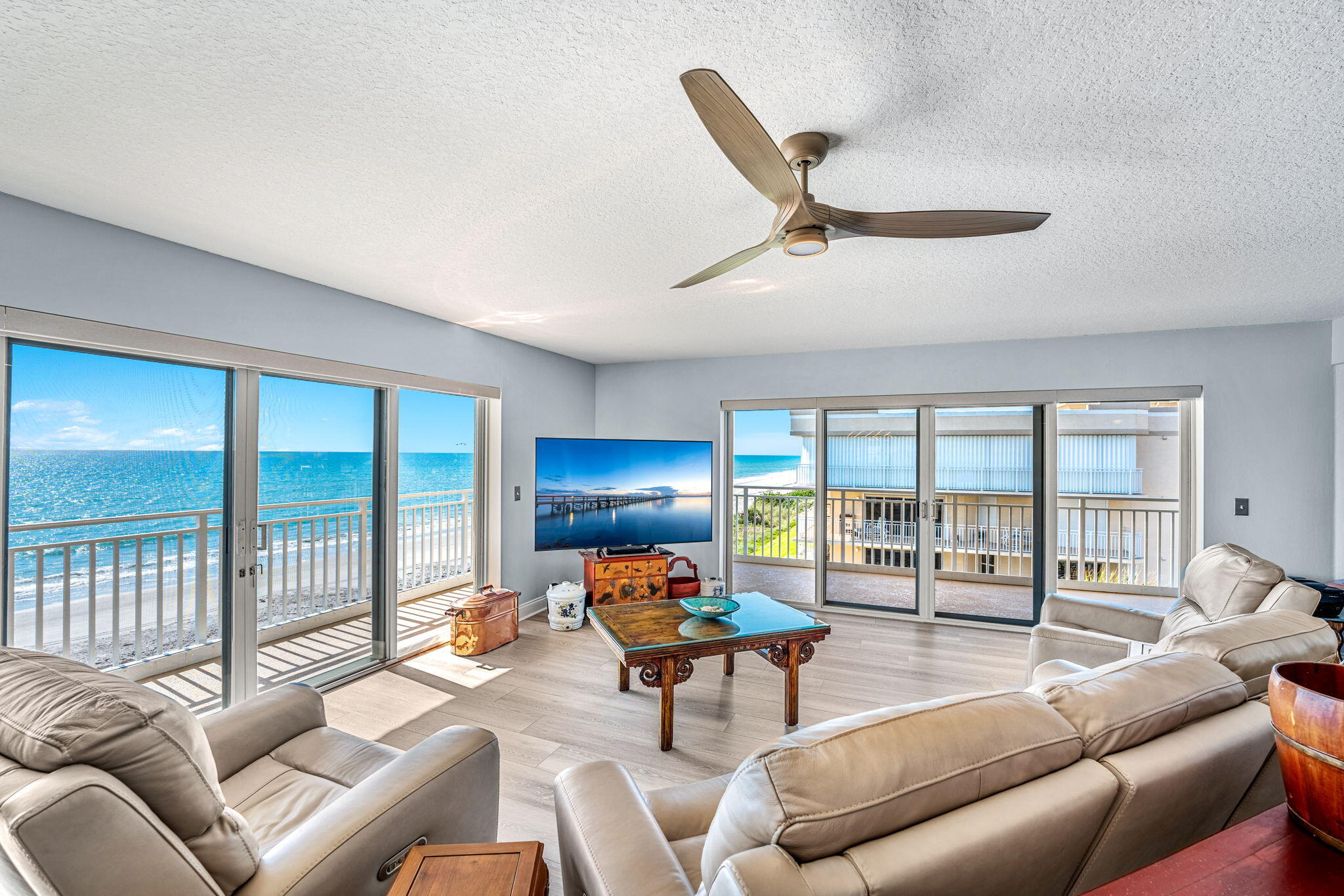 1907 Highway A1a, 406