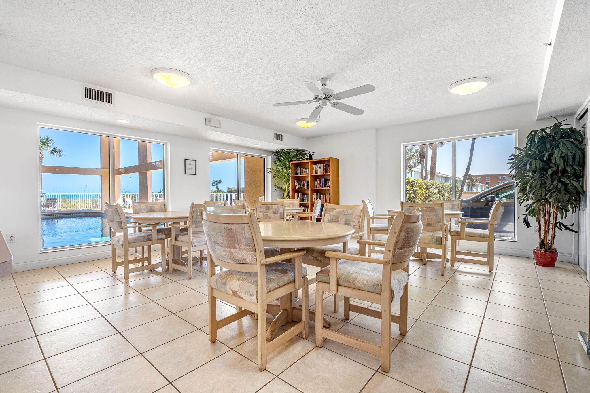 1907 Highway A1a, 406
