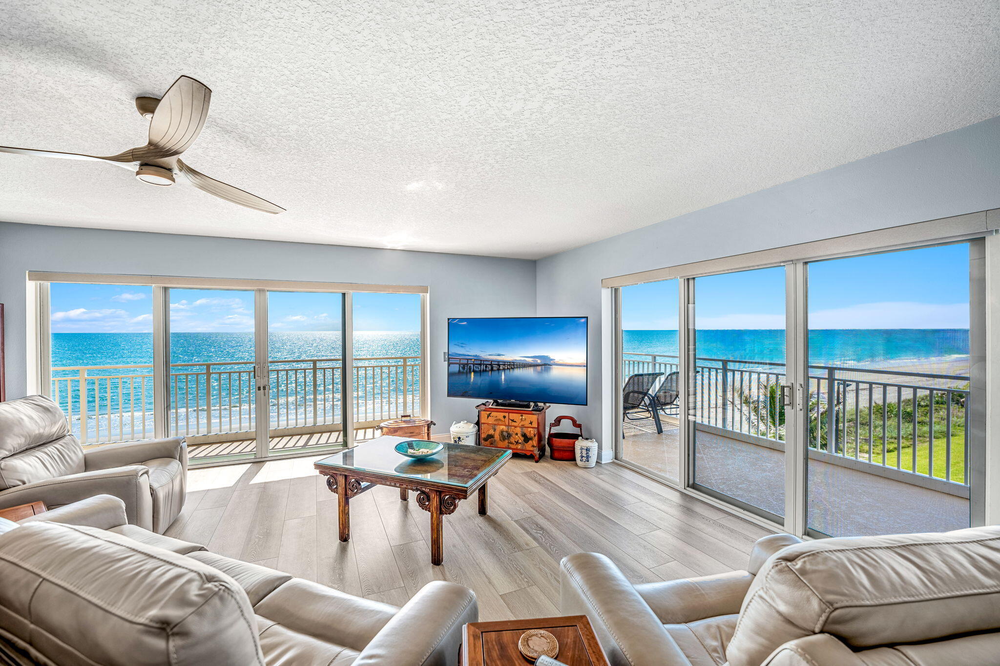 1907 Highway A1a, 406
