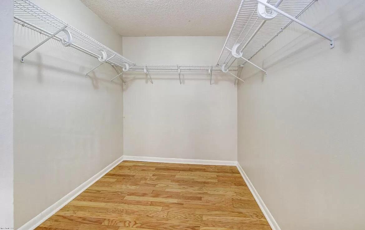 2 Country Club Road, 26