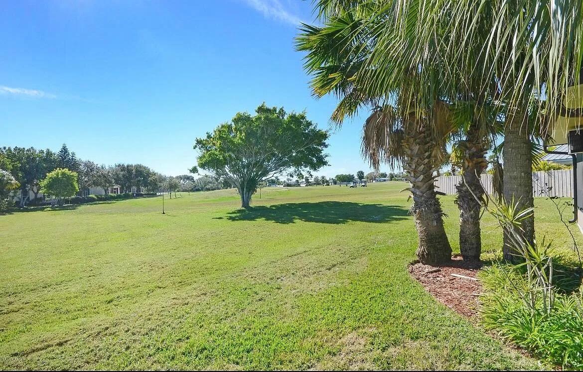 2 Country Club Road, 26