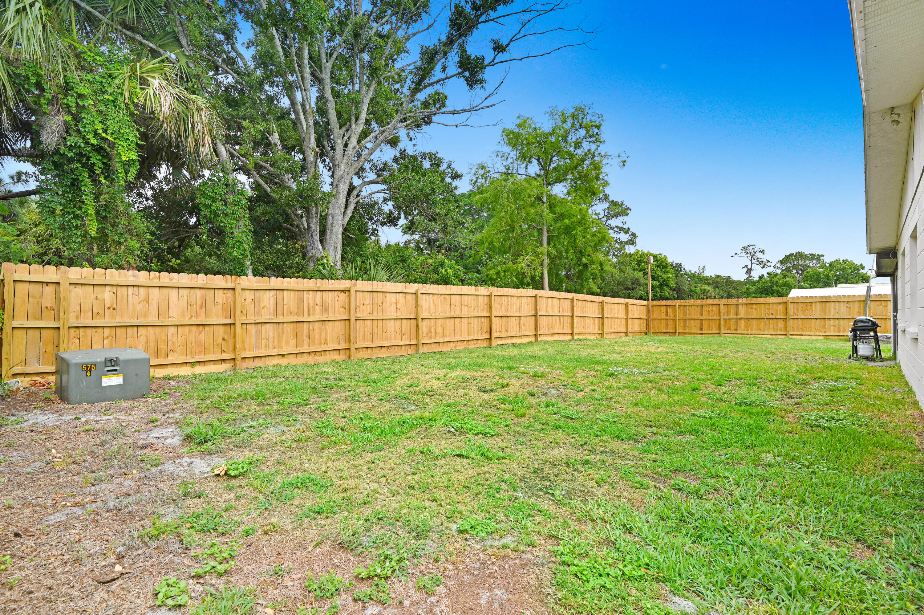 569 Sylvia Road