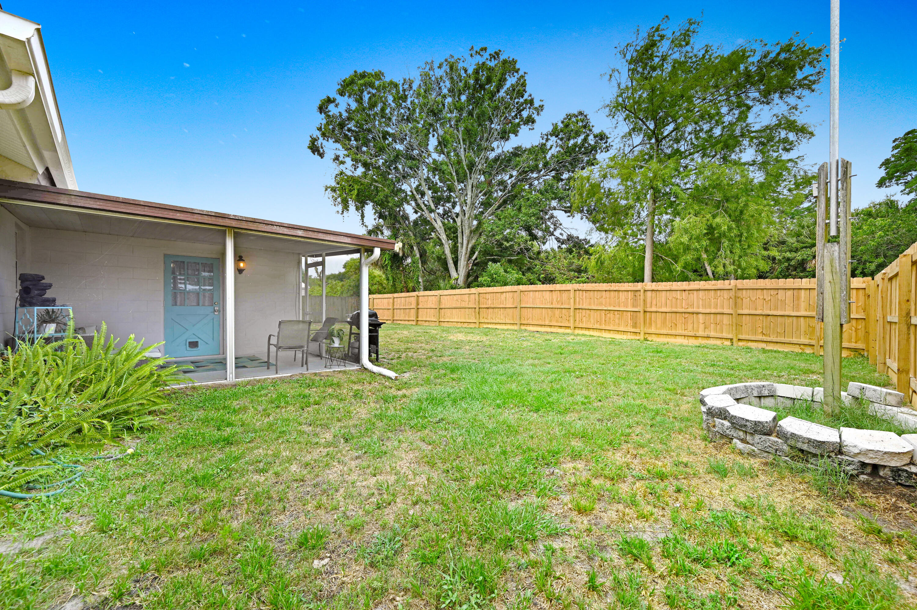 569 Sylvia Road