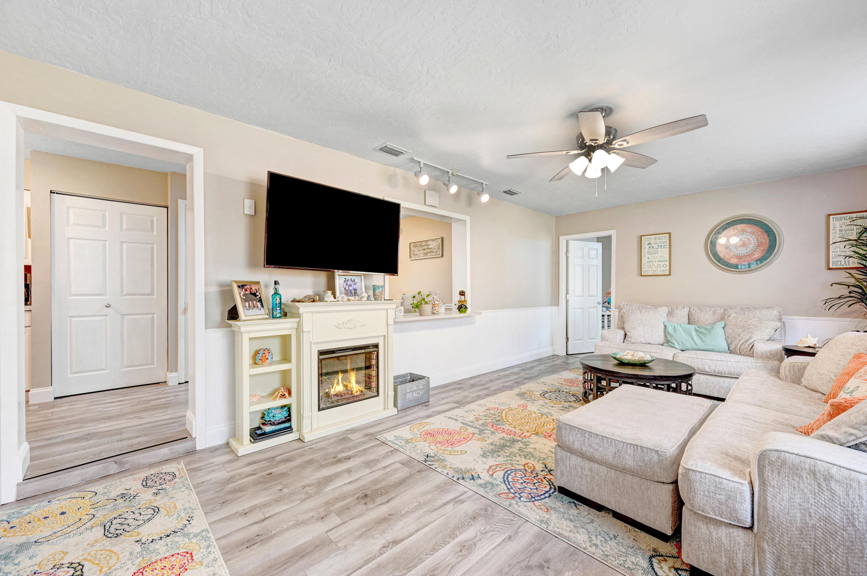 569 Sylvia Road