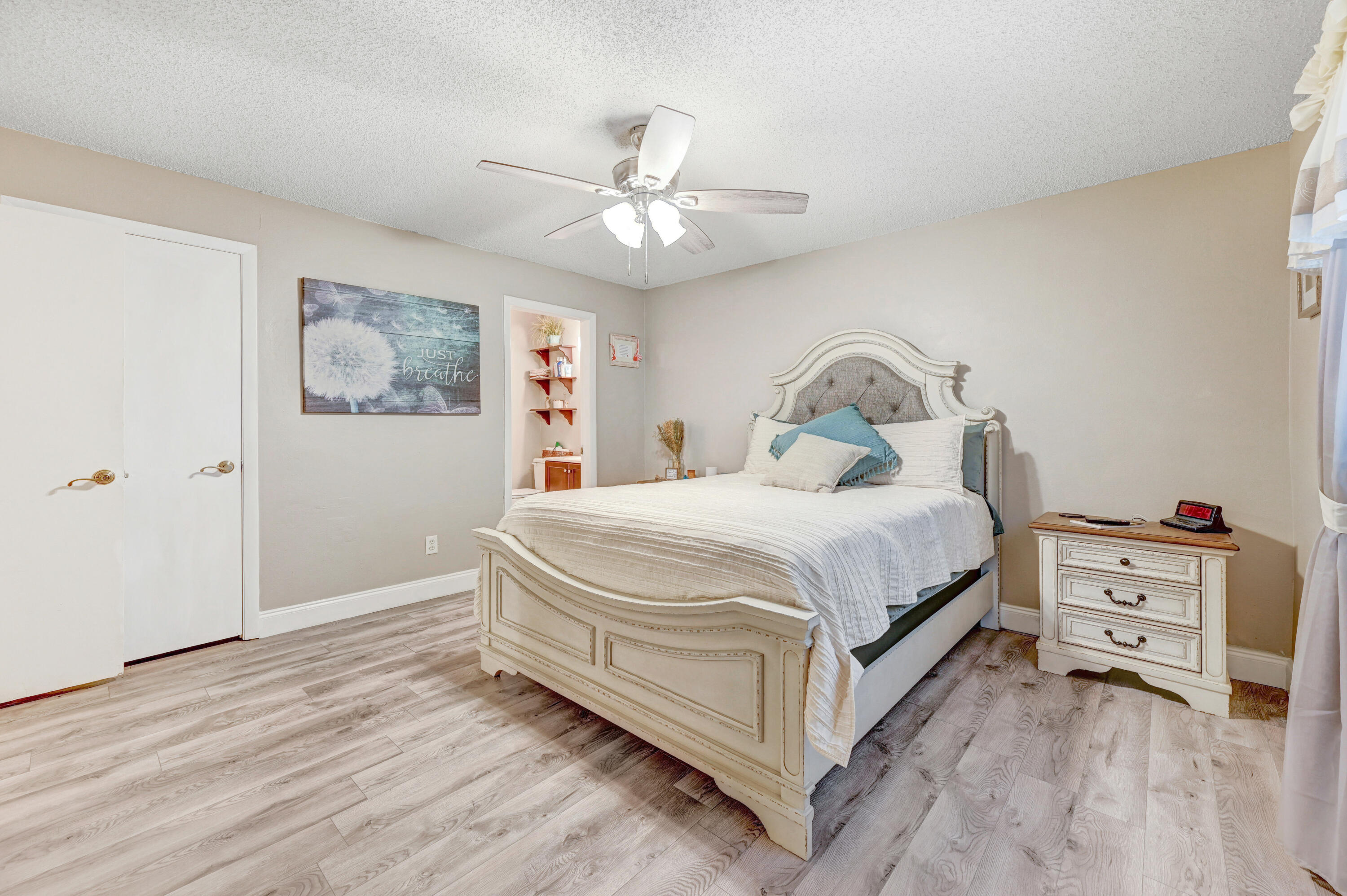 569 Sylvia Road