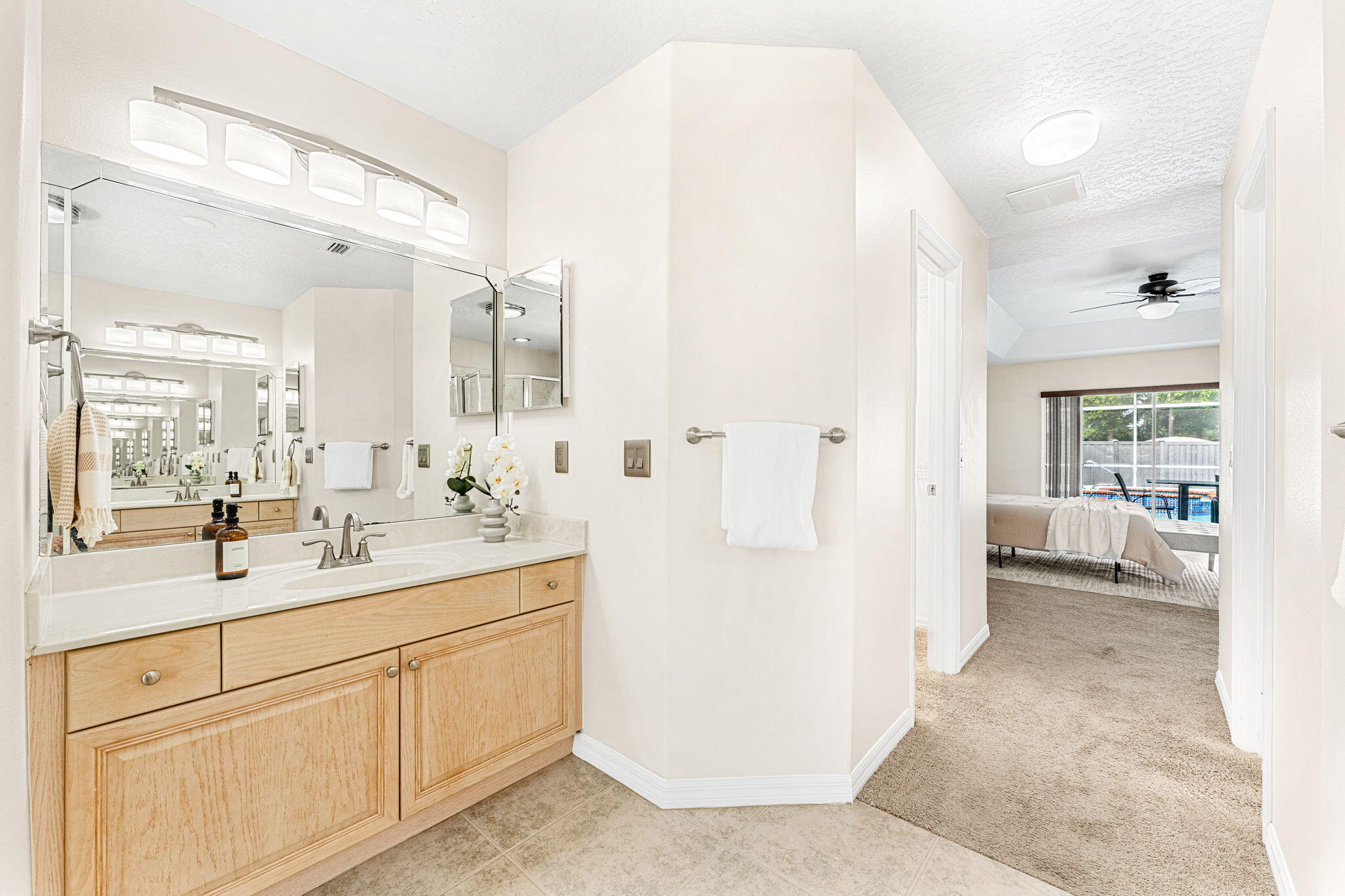 882 Killarney Court