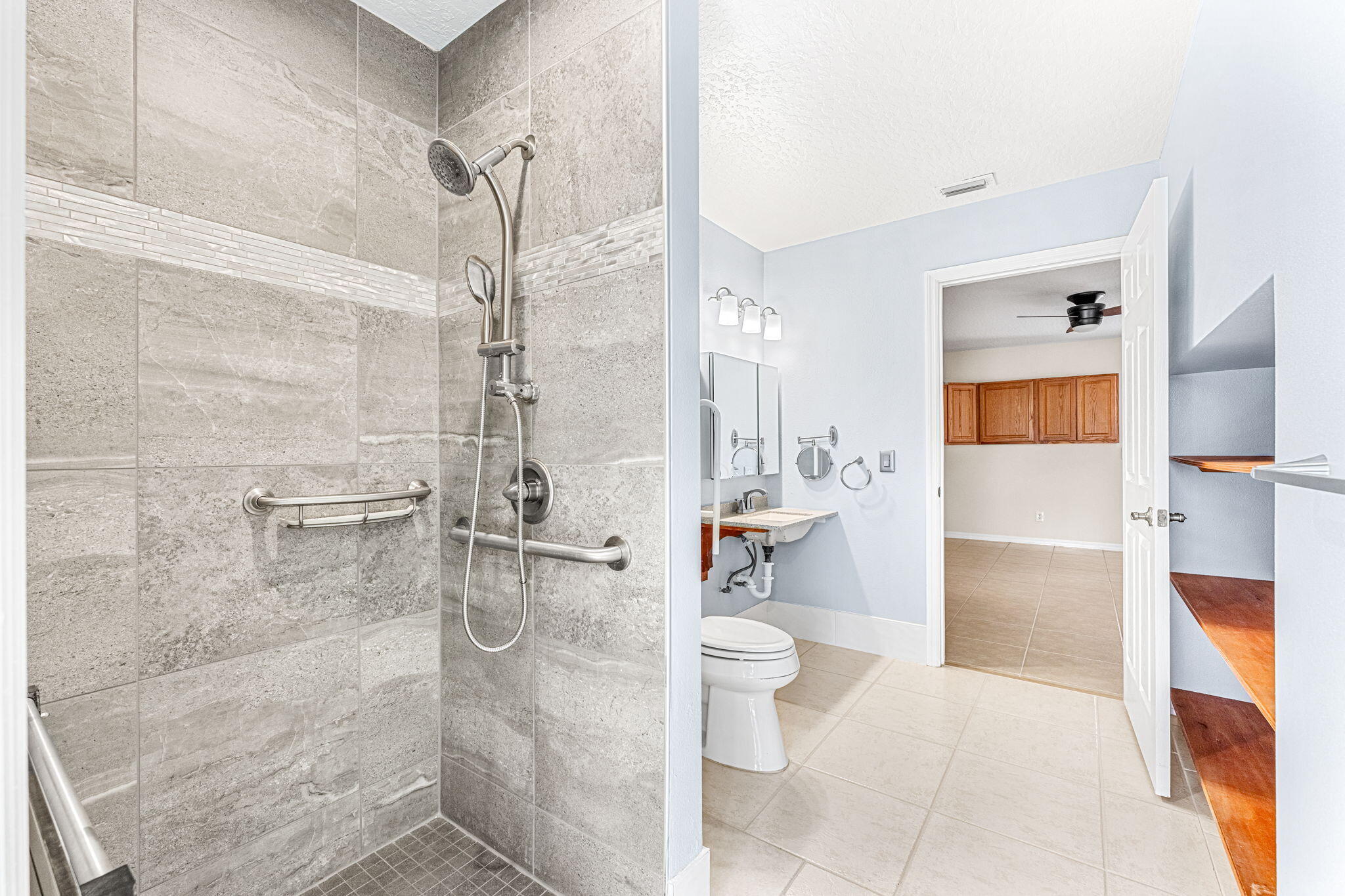 882 Killarney Court