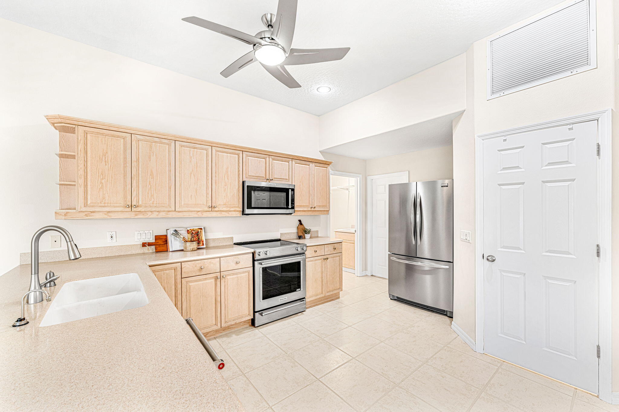 882 Killarney Court
