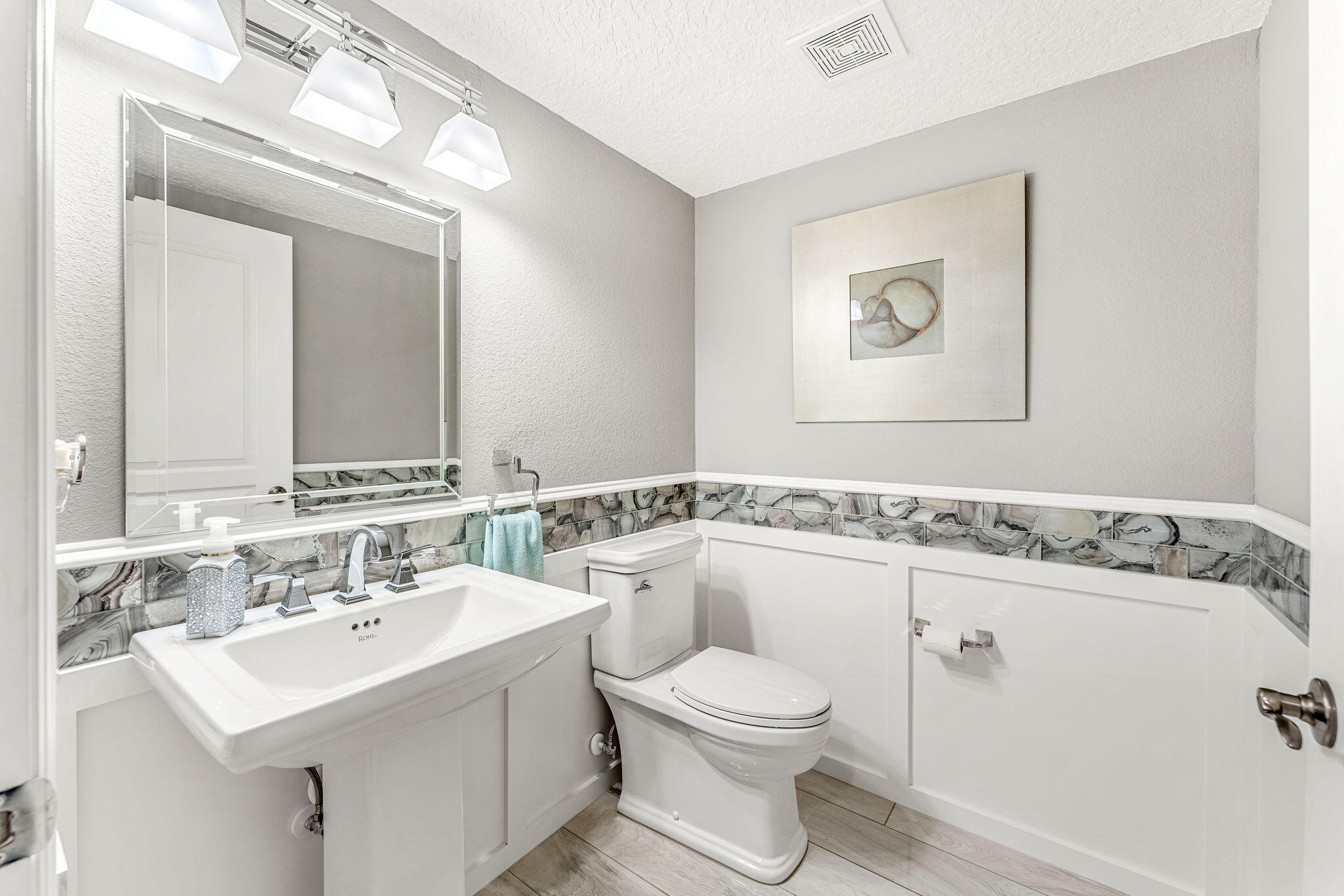2095 Highway A1a, 4602